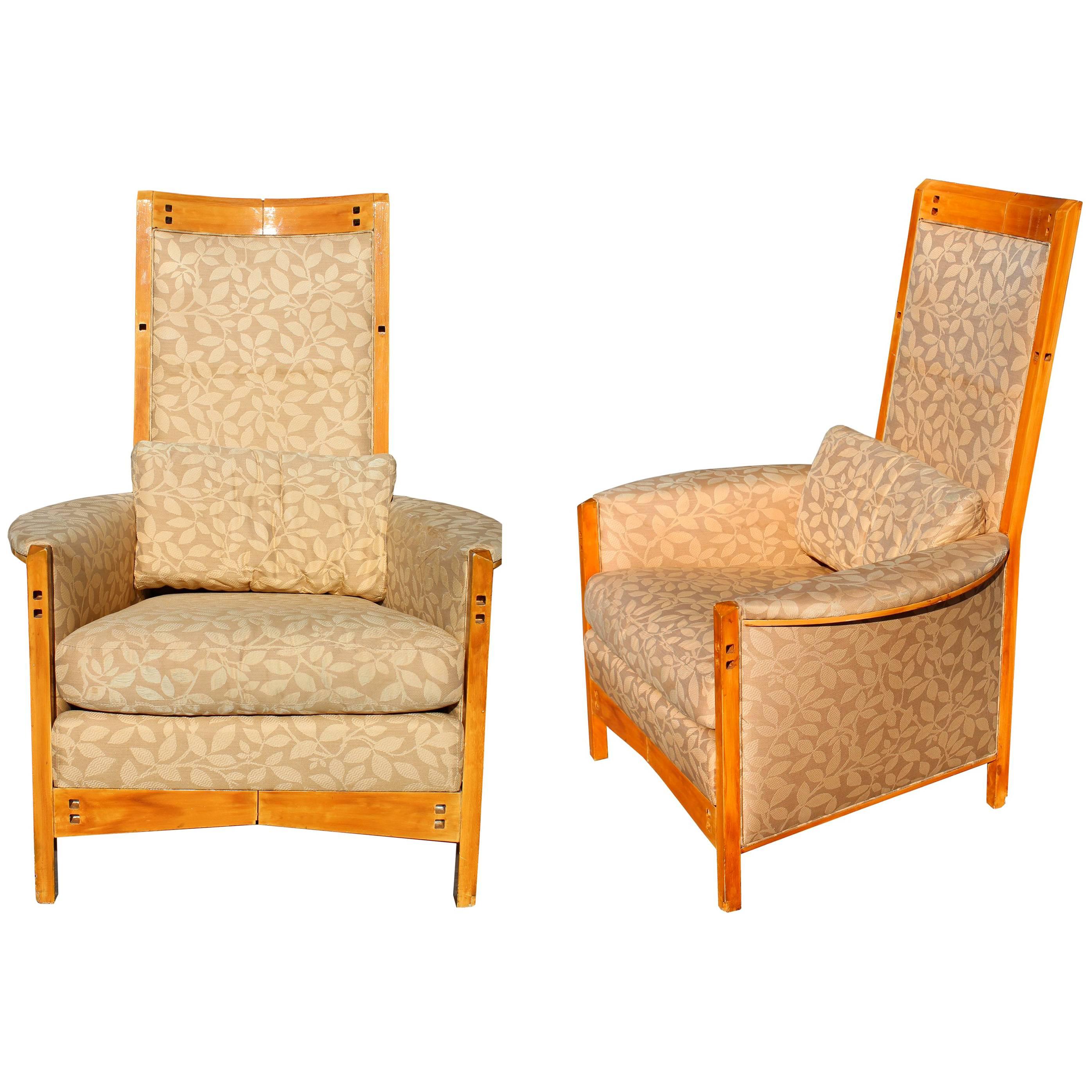 20th Century Pair of Girogetti Armchairs by Umberto Asnago