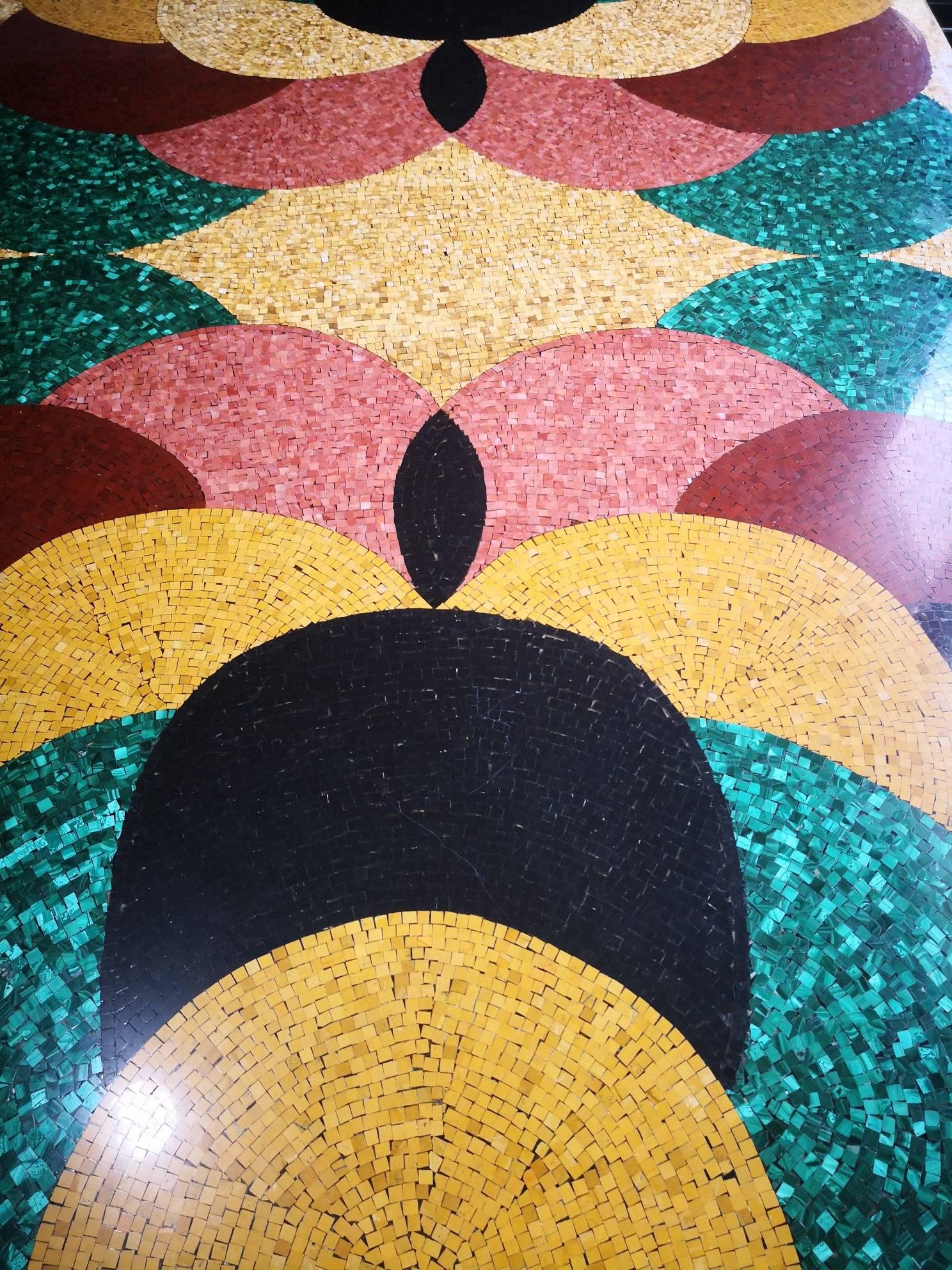 1990 Italian Pietre Dure Gemstones Mosaic Table Top For Sale 3
