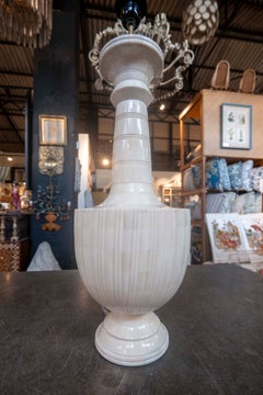 Baluster-shaped Body White Alabaster Lamp with a Fluted