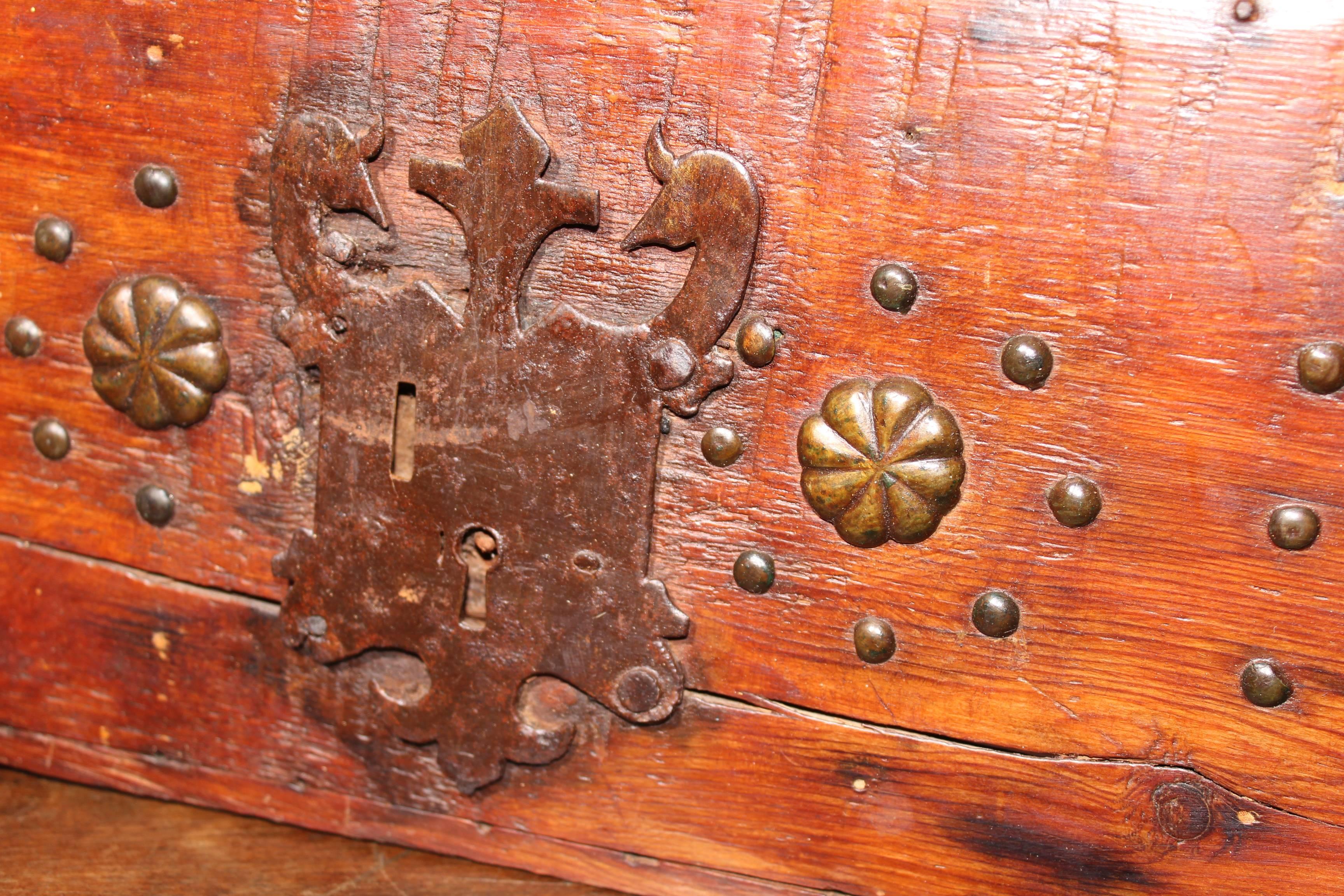 1700s, Spanish Wooden Chest with Iron Decorations For Sale 1