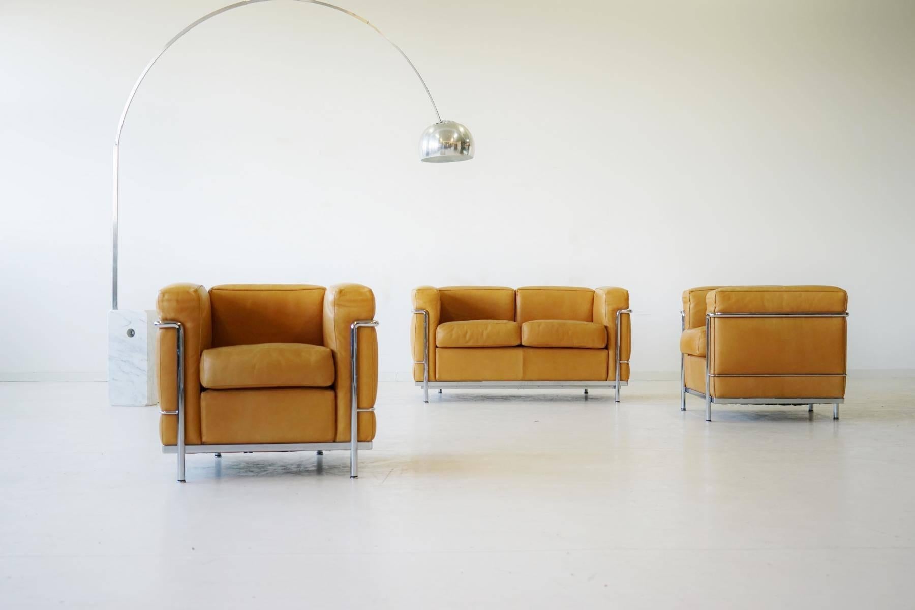 Original Le Corbusier LC 2 Seating Group Sofa and Two Chairs, Leather