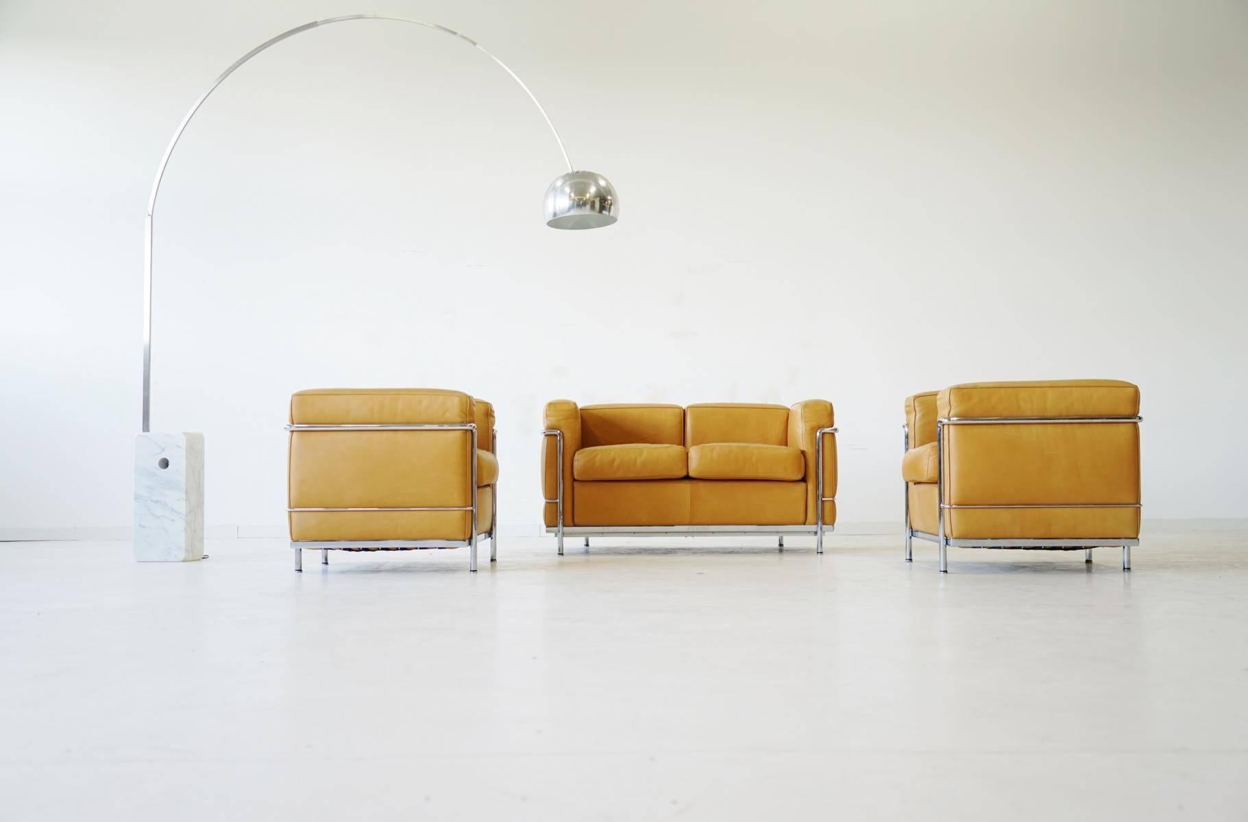 Italian Original Le Corbusier LC 2 Seating Group Sofa and Two Chairs, Leather