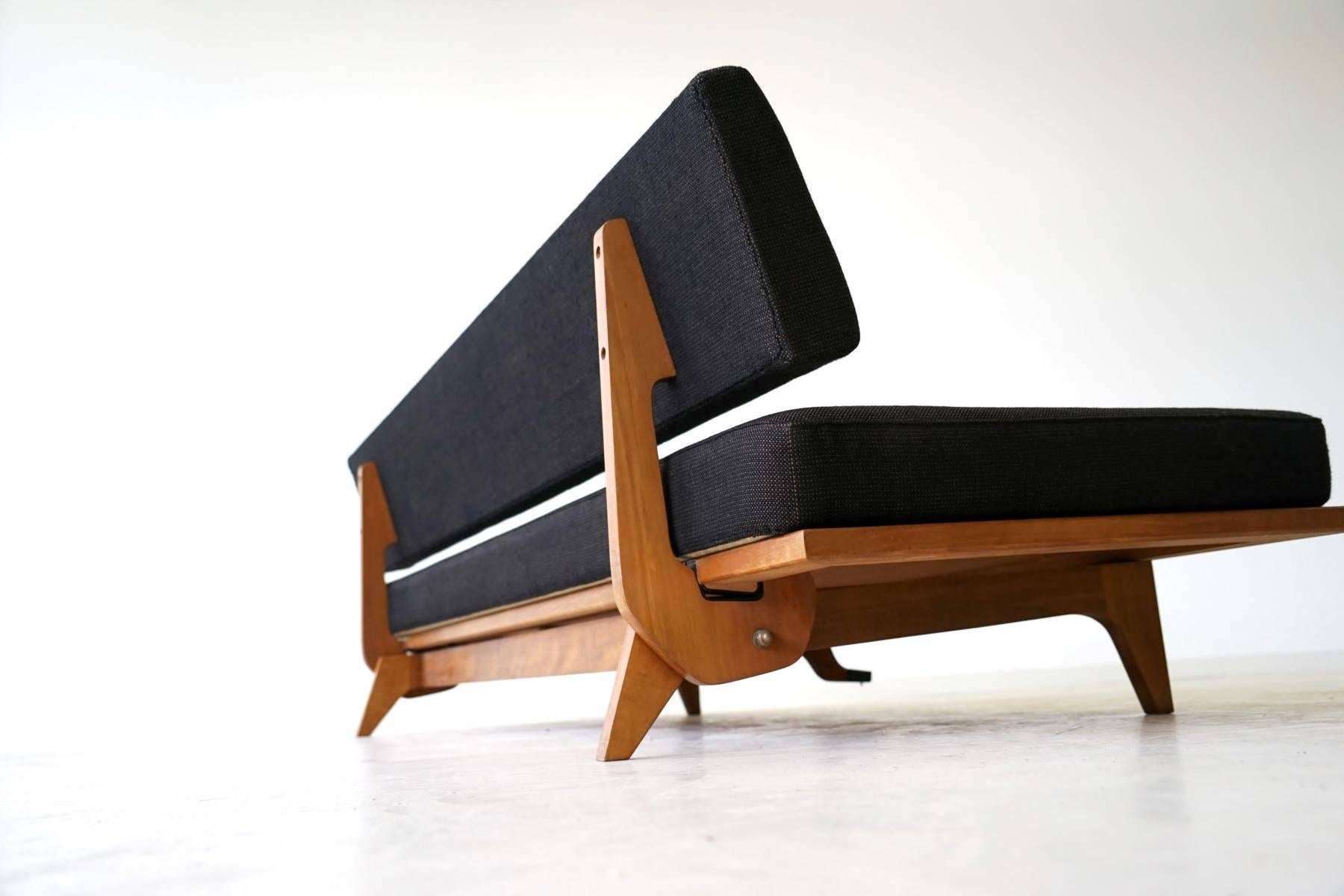 American Folding Sofa Daybed No. 700 by Richard Stein for Knoll International, 1947