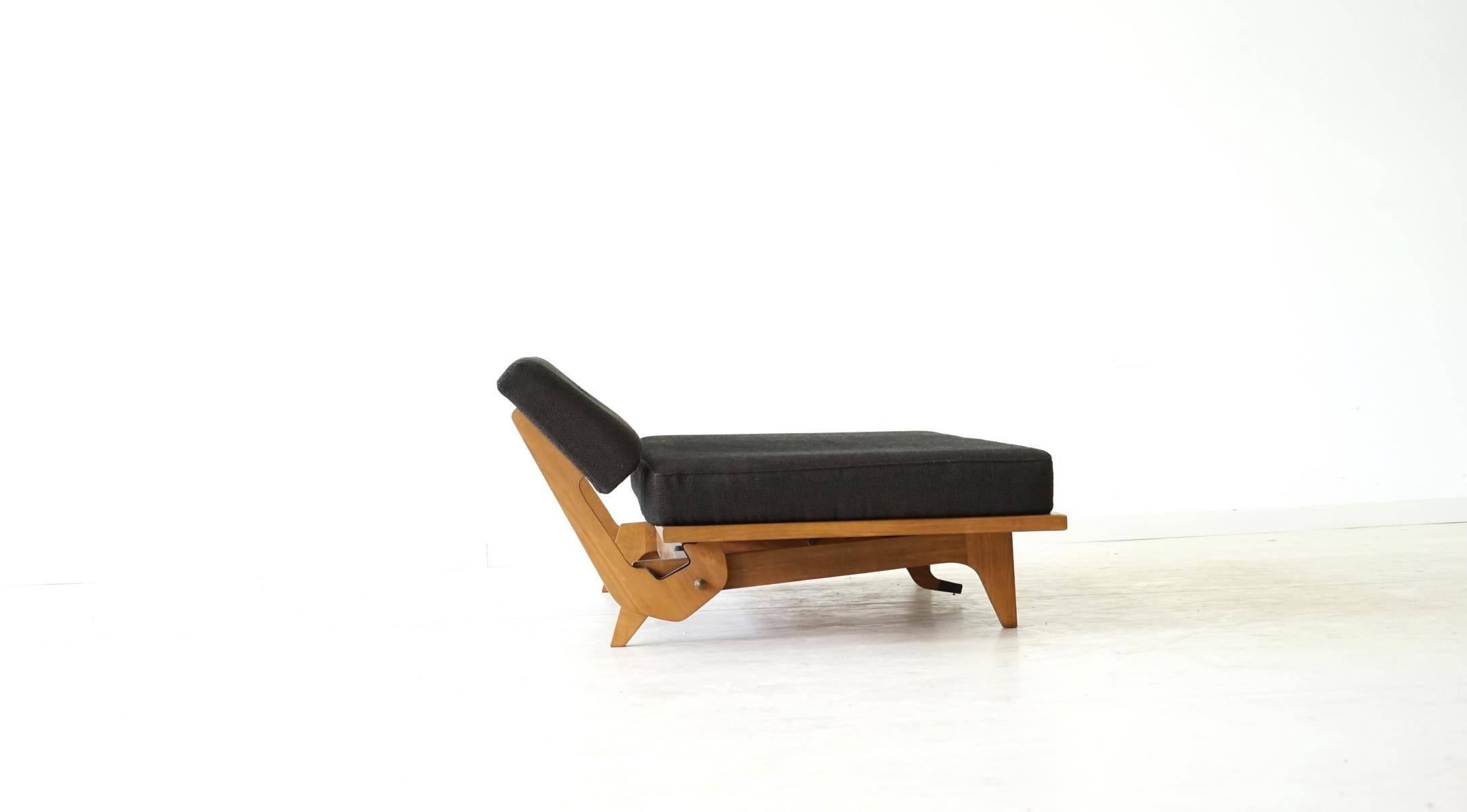 Folding Sofa Daybed No. 700 by Richard Stein for Knoll International, 1947 In Good Condition In Telgte, DE