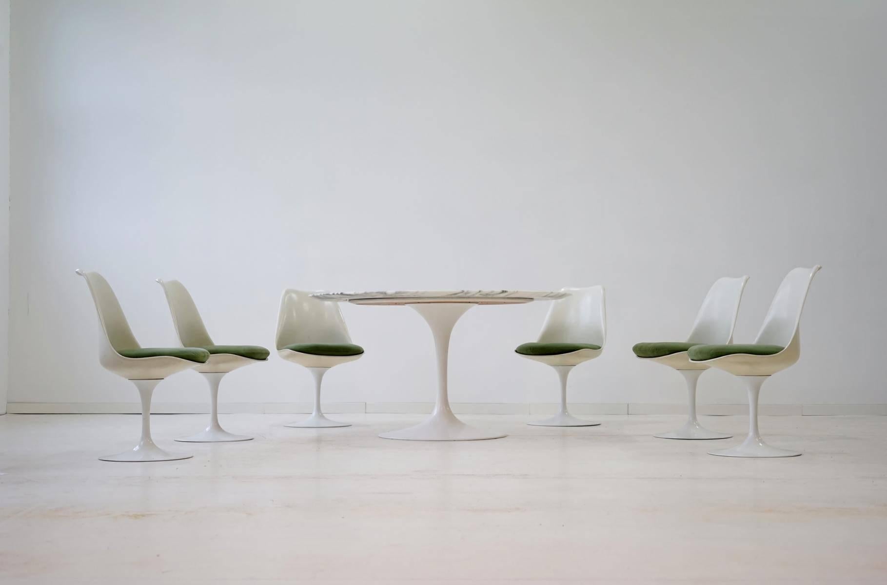 Set of Six Dining Tulip Chair Eero Saarinen Knoll International Swivelling In Excellent Condition In Telgte, DE