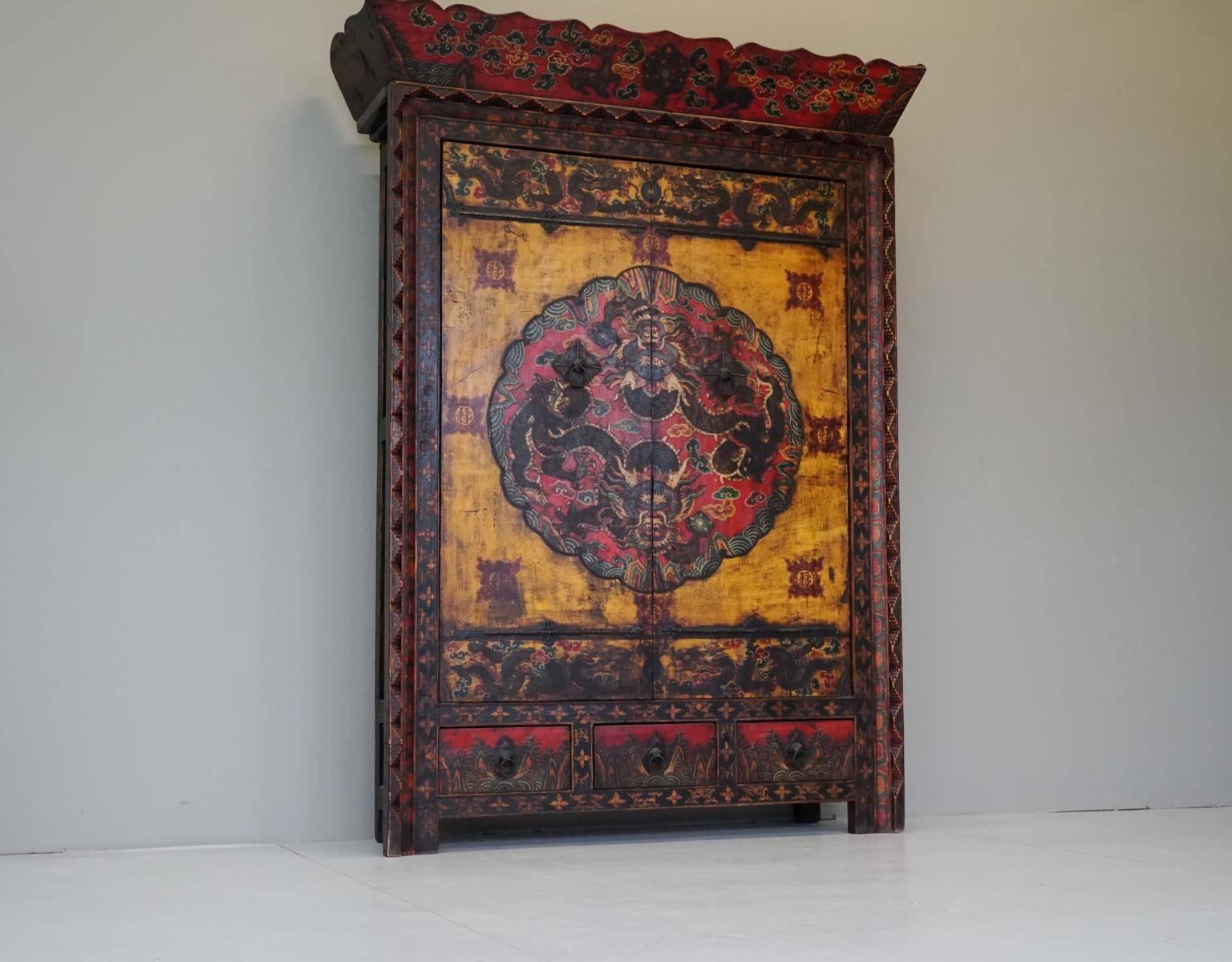 Antique Tibetan Cabinet Cupboard Painted Qing Dynasty Shanxi, 19th Century 5