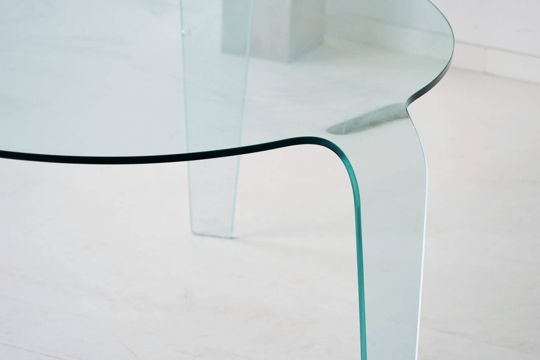 Roche Bobois Glass Dining Table from One Piece Three Legs Design Classic 1