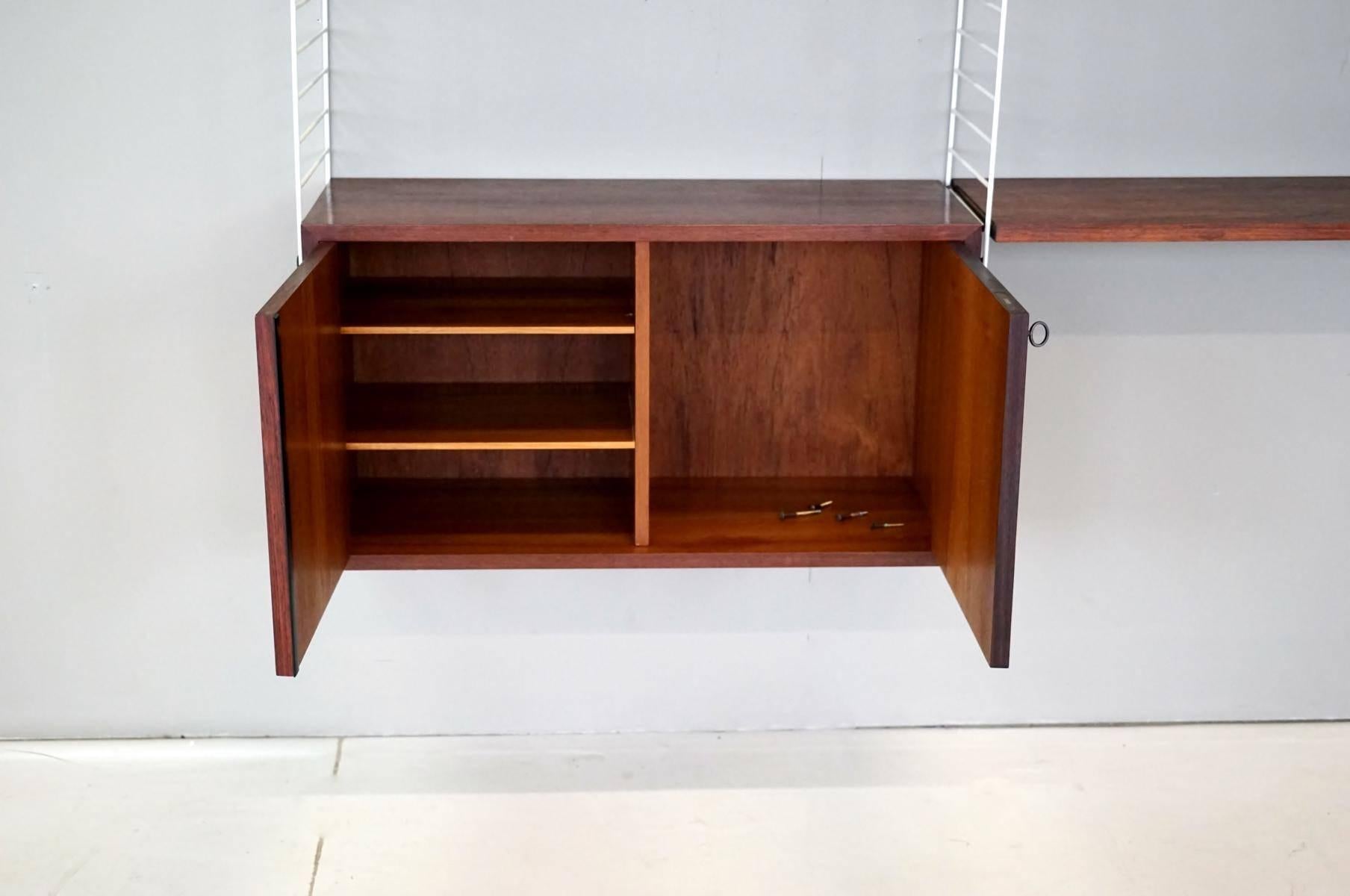Box and Wall Unit String Shelf Rack System by Nisse Strinning, 1960s For Sale 2