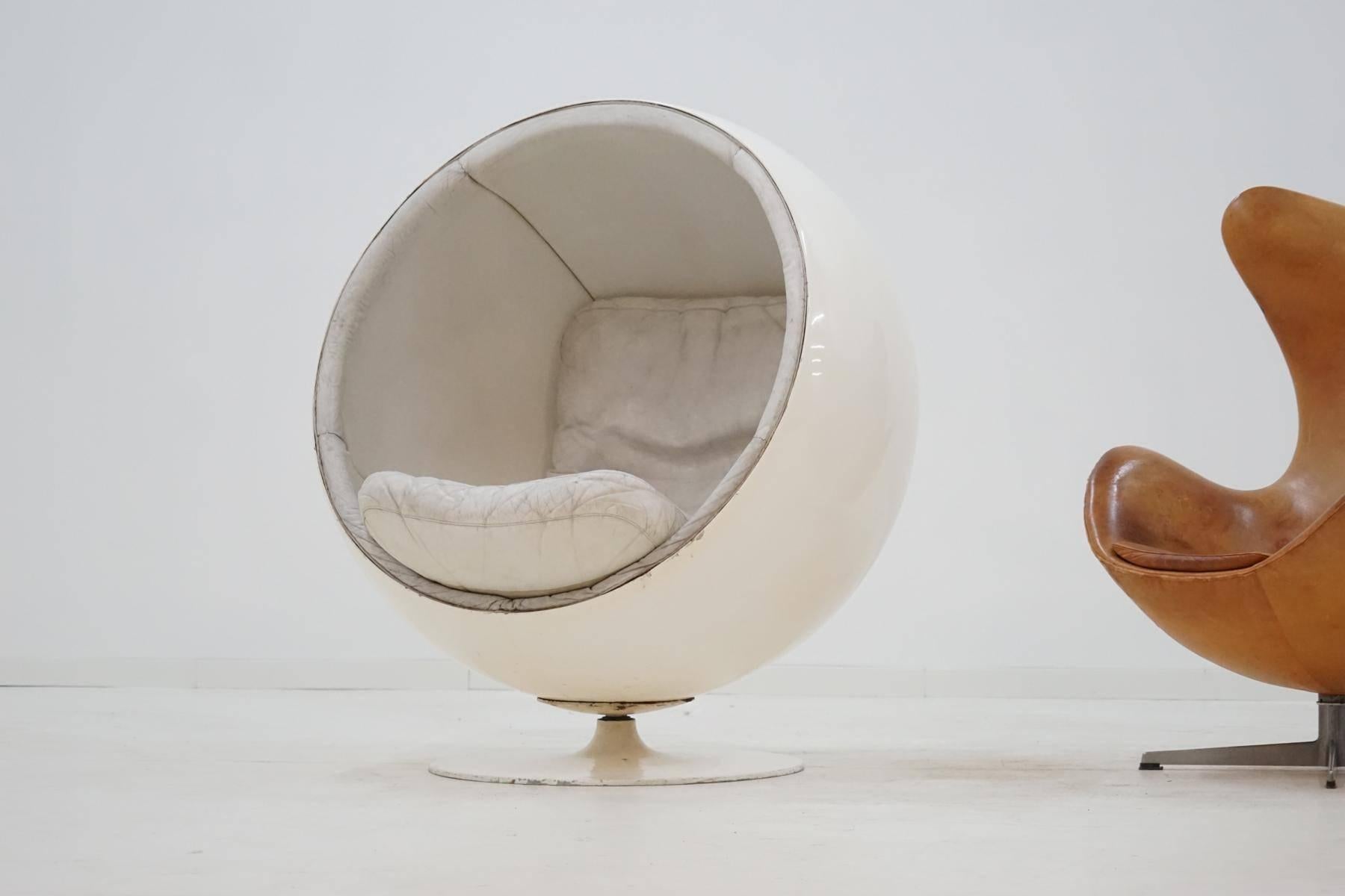 Original Ball Chair von Eero Aarnio Asko (Glasfaser)