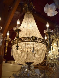 French Empire Style Gilt Bronze Sac De Pearle with Thirteen Lights, Early 1900