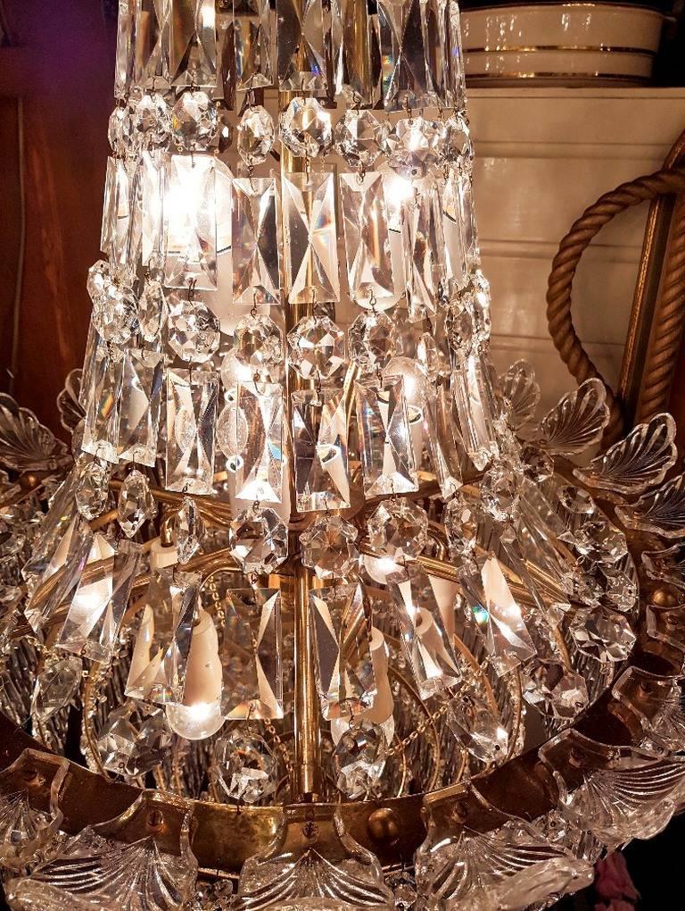 Belgian Large Crystal and Brass Bag Chandelier with 12 Lights, 20th Century For Sale