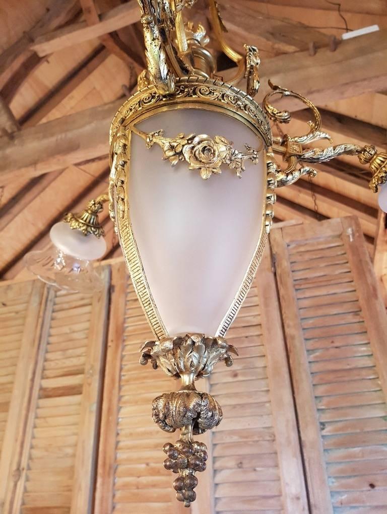 French Chandelier Empire Style Gilt Bronze and Frosted Glass In Good Condition For Sale In Oldebroek, NL