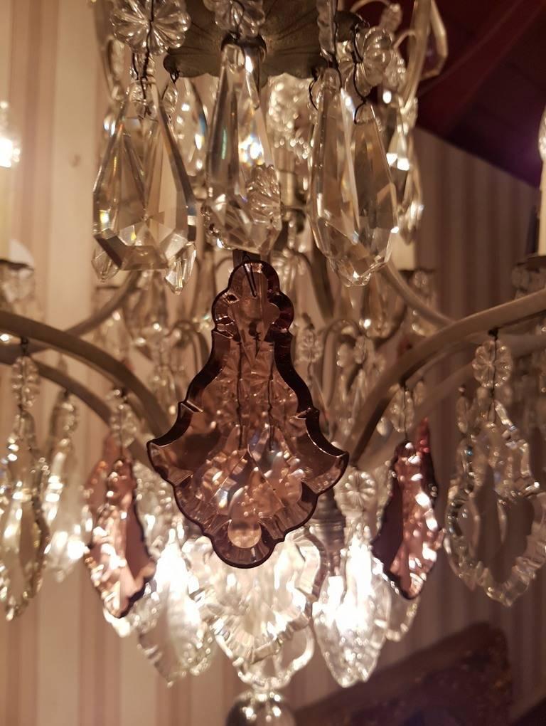 French Chandelier 16-Light Bronze with Silver Patina, Crystals, Large Pinnacle In Good Condition For Sale In Oldebroek, NL
