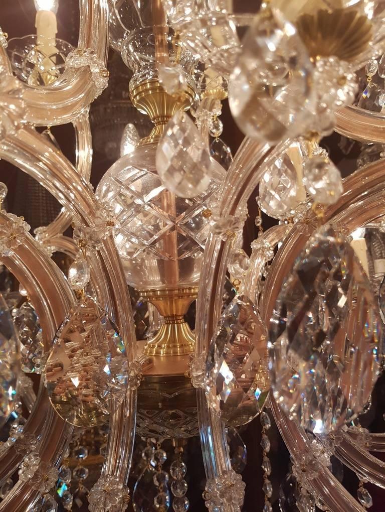 Large New Maria Theresia Chandelier, Impressive Model with 24 Lights, Dutch For Sale 4