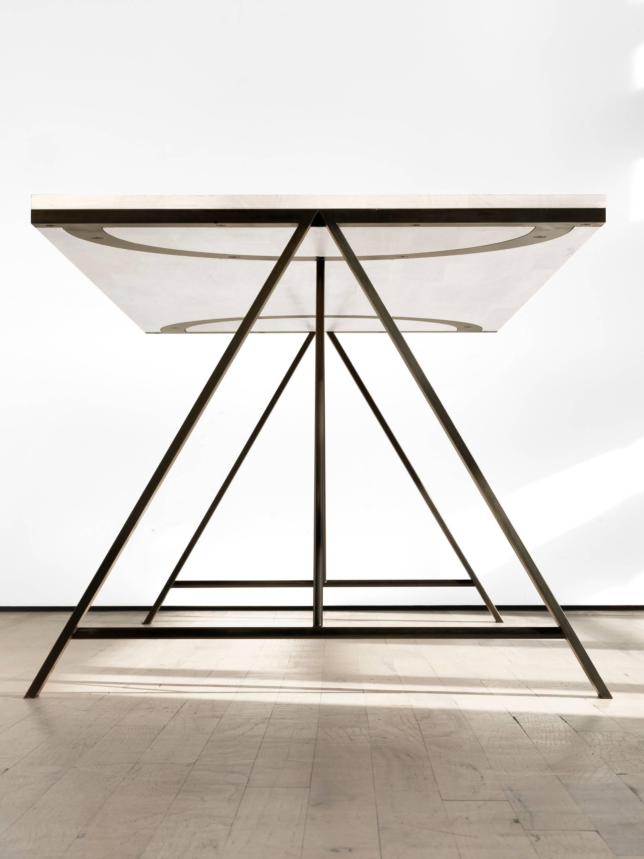 American A-Table in Contemporary Blackened Steel and White Washed Maple For Sale