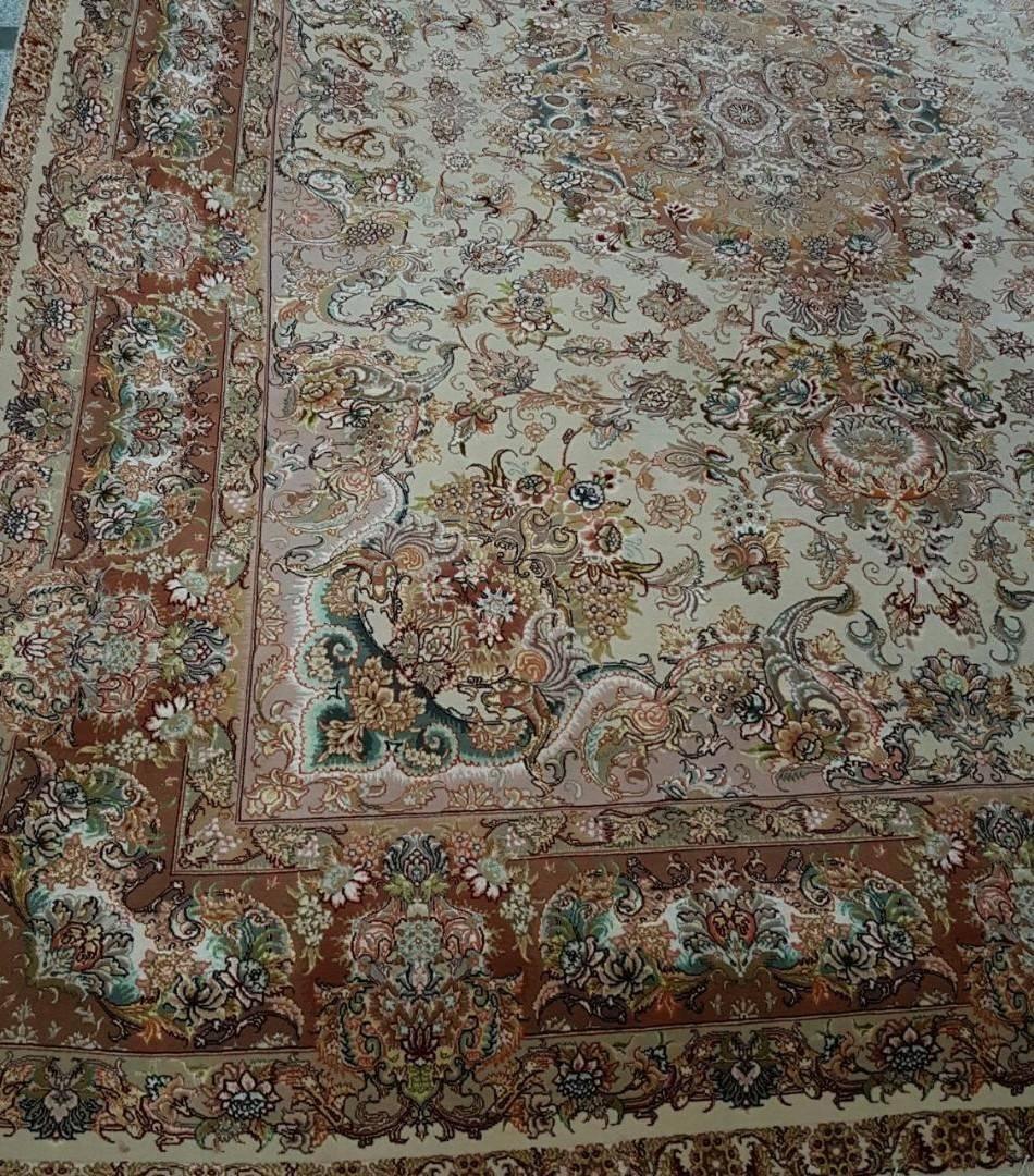 Novinfar Pink-Designer Master Novinfar, Genuine Persian Tabriz Silk and Wool Rug In Good Condition For Sale In Cremorne, AU