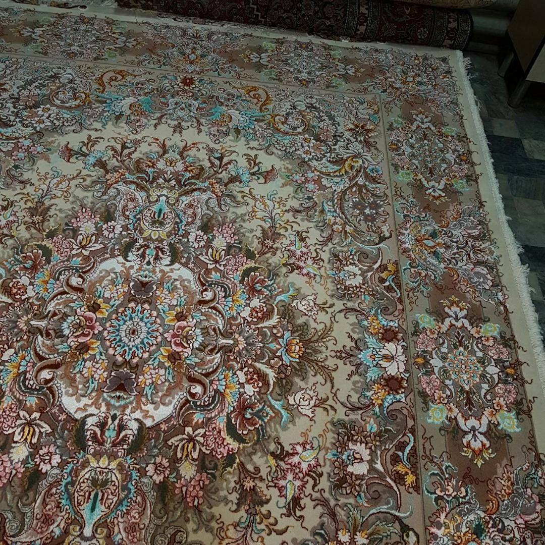 Contemporary Khatibi Design Genuine Persian Tabriz Hand-Knotted Silk and Merino Wool Rug For Sale