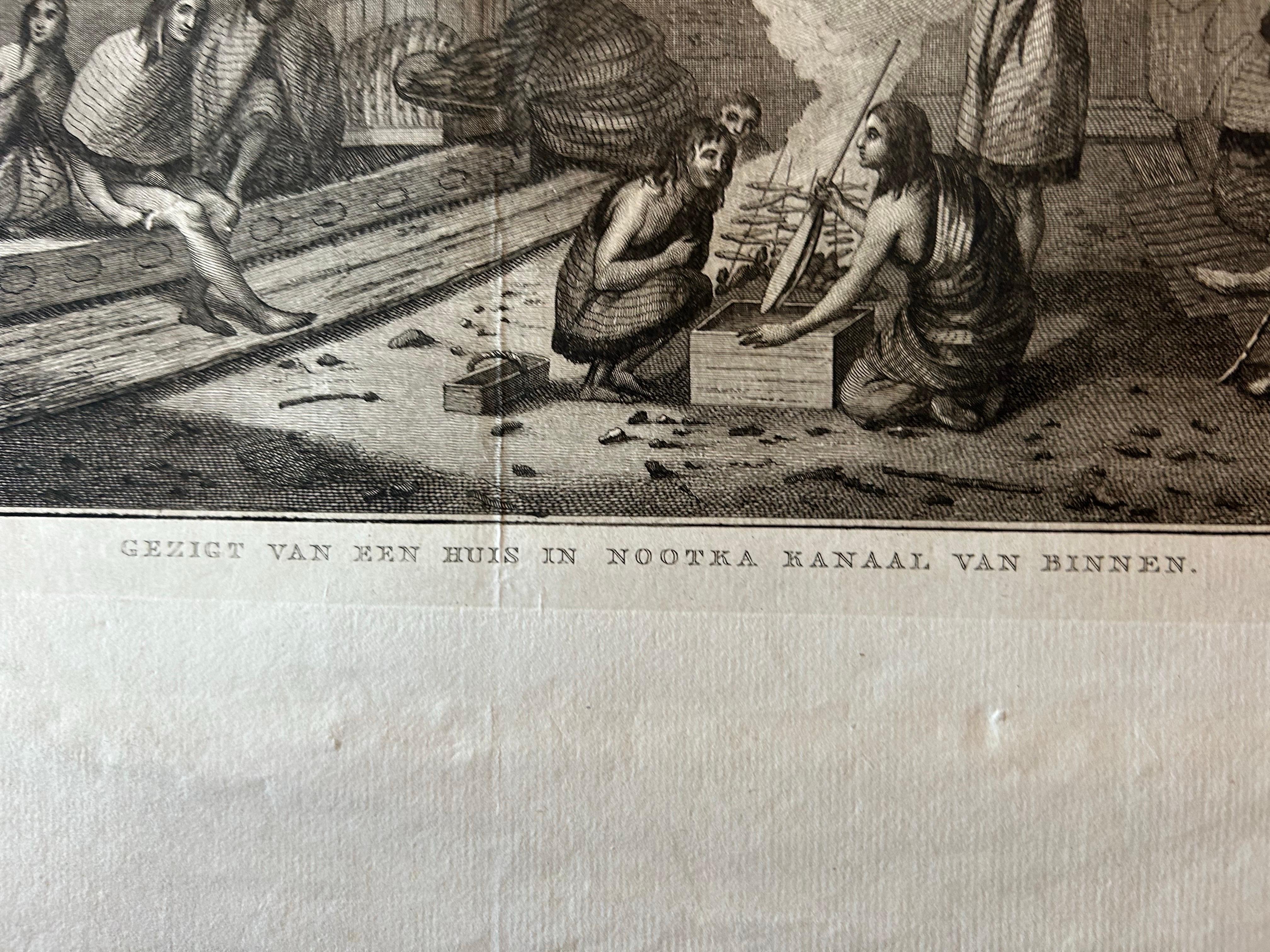 Antiker Druck eines Innenraums im Nootka-Kanal, Kanada, von Cook Travels, 1803 (Papier) im Angebot