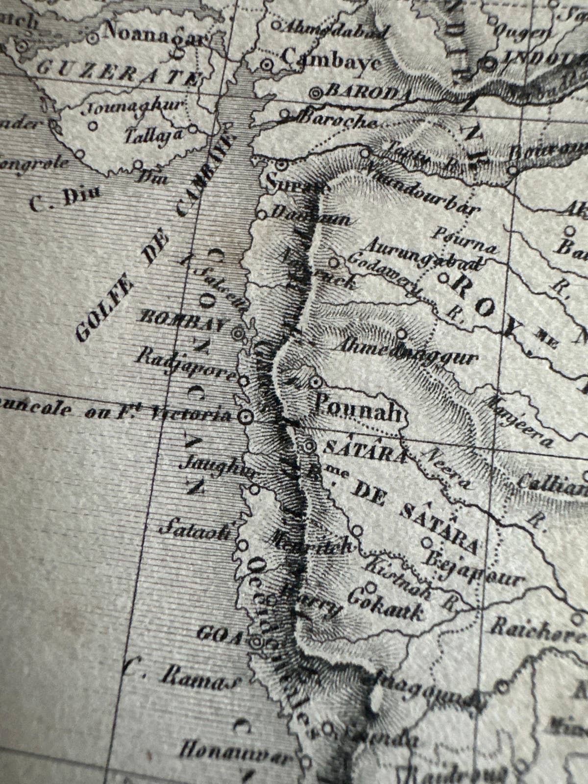 Antique Map of India and Southeast Asia by Balbi '1847'