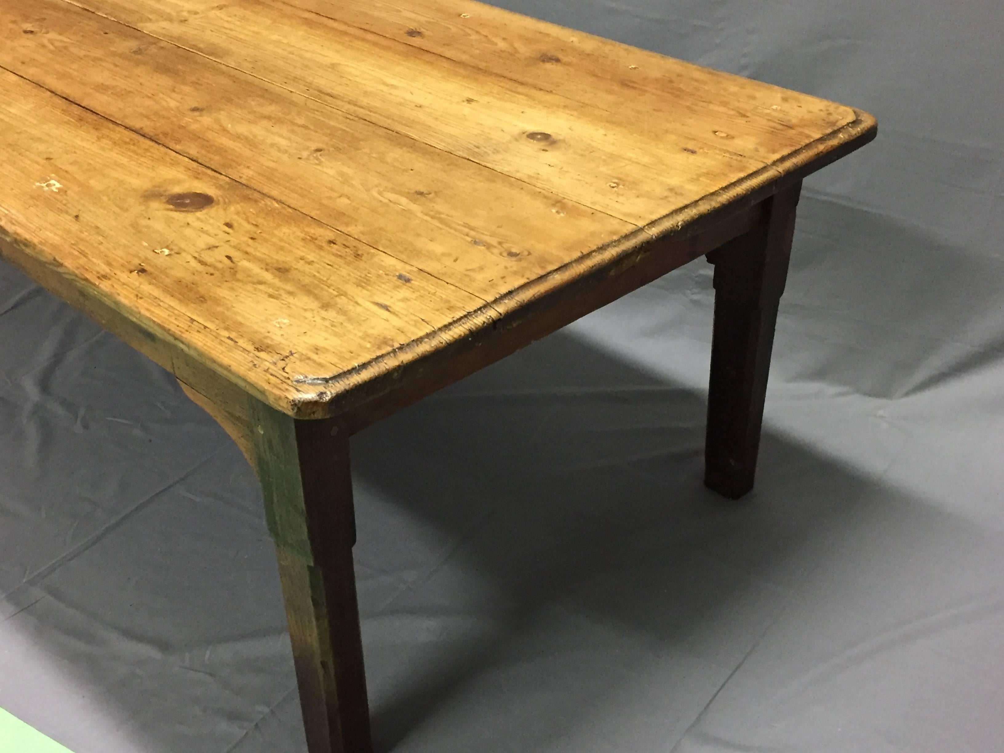 20th Century Rustic Pine Coffee Table 1
