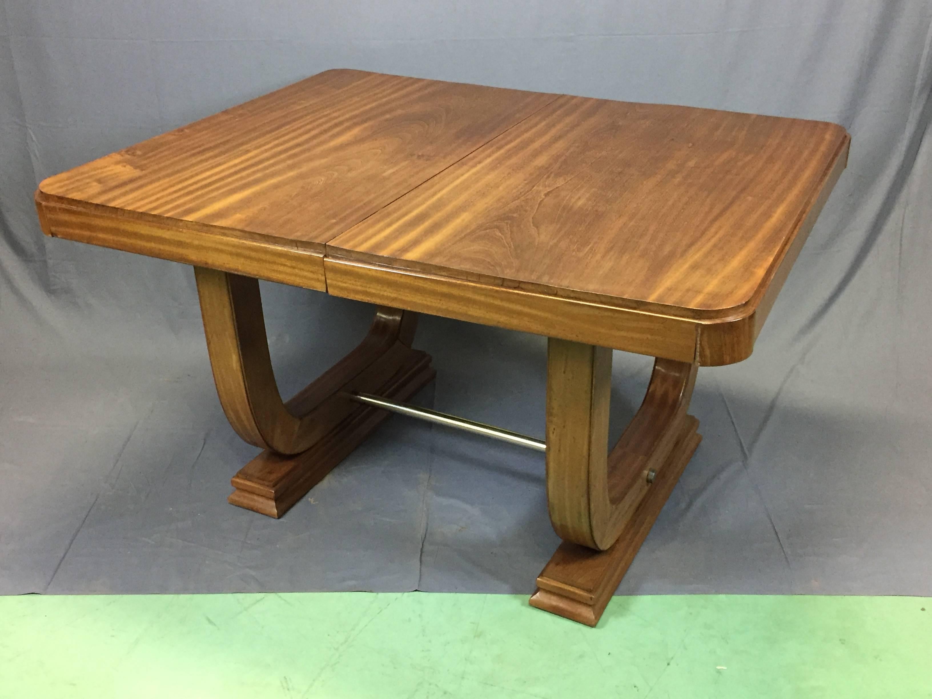 French 1930s Art Deco Mahogany Dinning Table For Sale