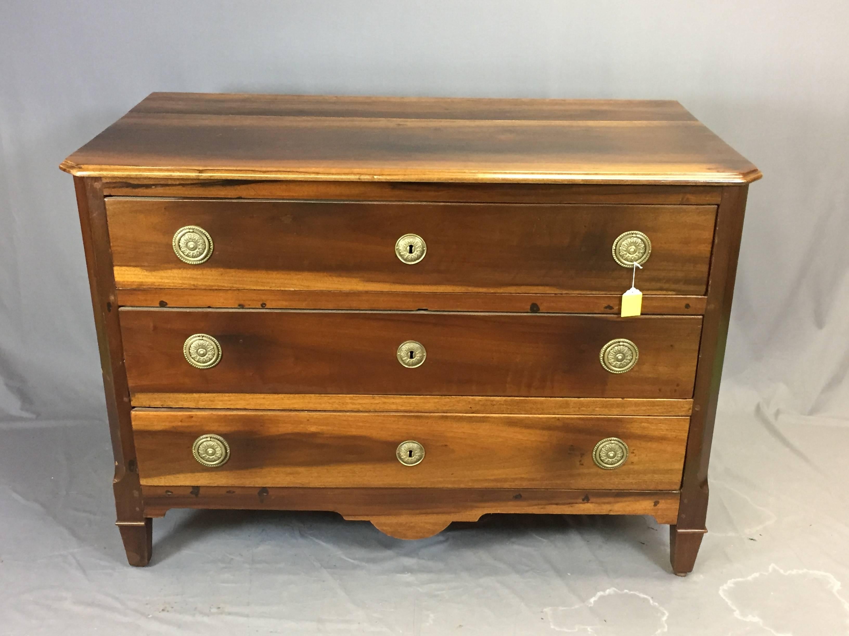 French 18th Century Walnut Louis XVI Commode For Sale