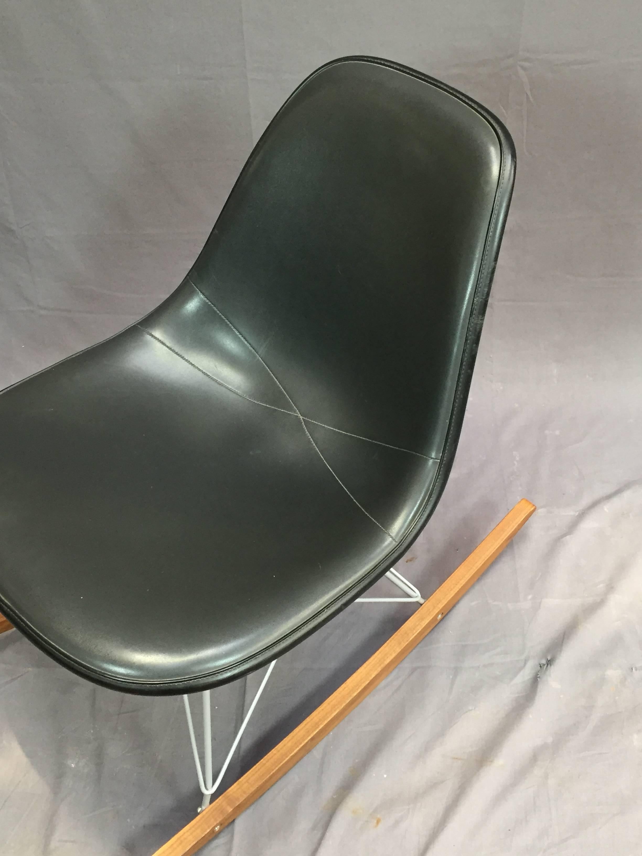 Rocking chair RKR of Eames by Herman Miller.