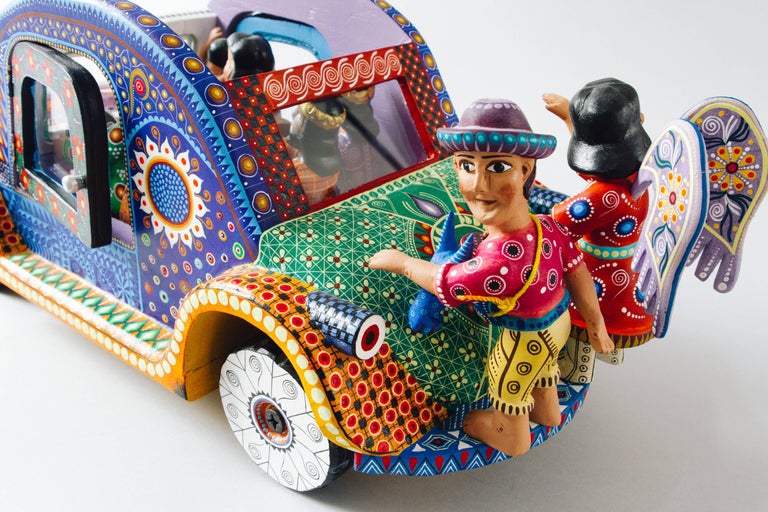 Contemporary Mexican Folk Art Woodcarving Alebrije Nativity Set Beetle Traditional Art