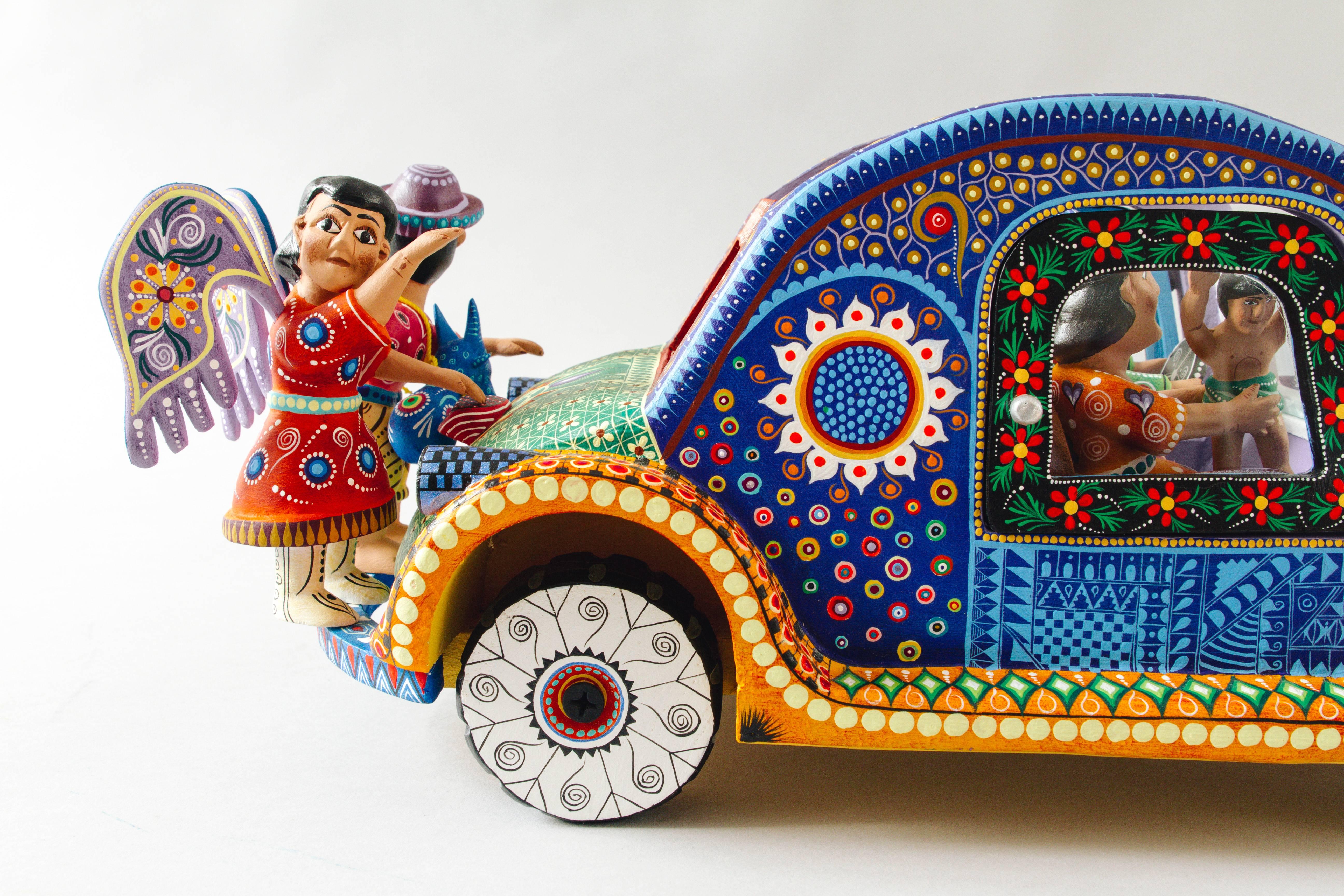 Mexican Folk Art Woodcarving Alebrije Nativity Set Beetle Traditional Art 1