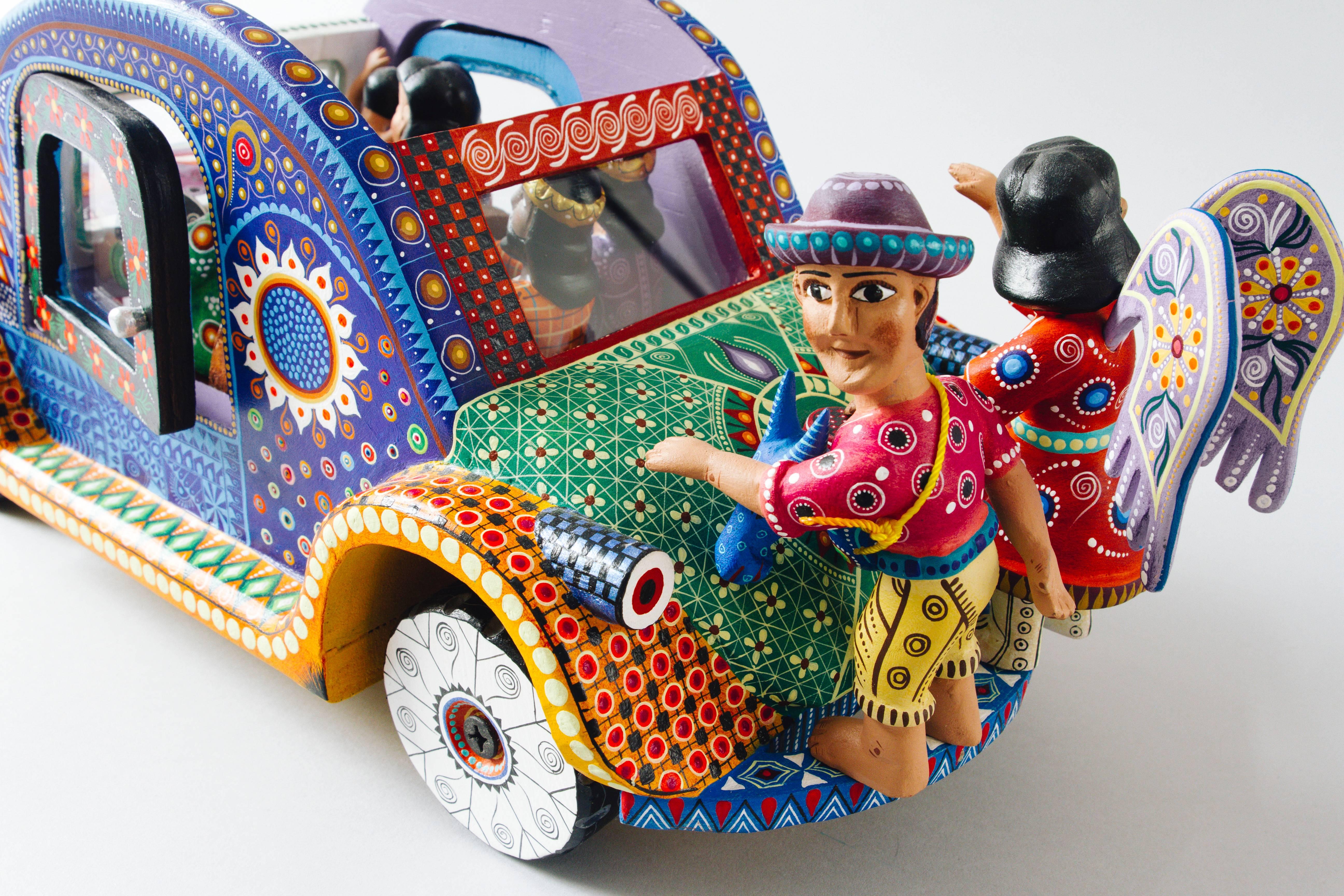Mexican Folk Art Woodcarving Alebrije Nativity Set Beetle Traditional Art In New Condition In Queretaro, Queretaro