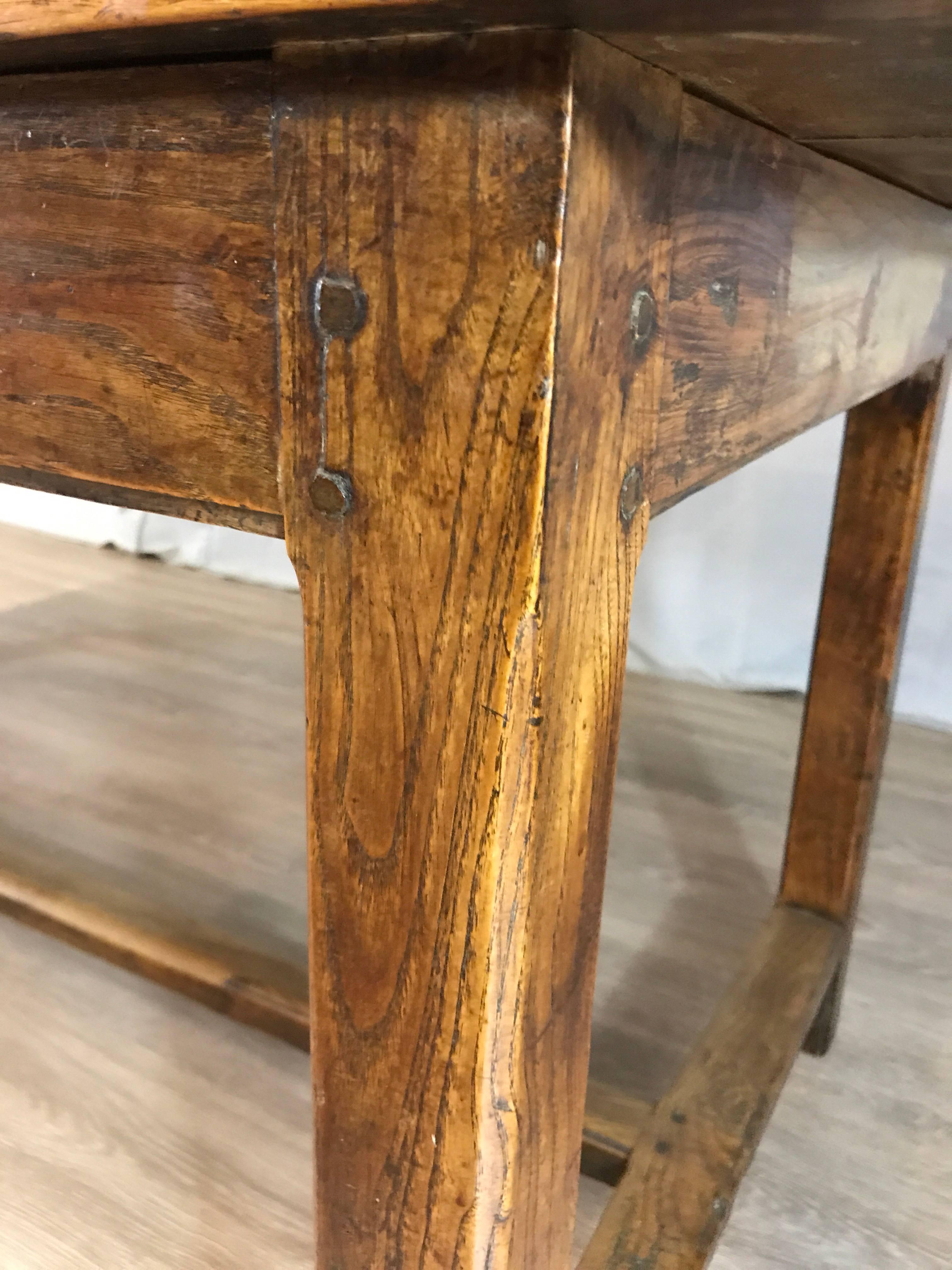 table stretcher