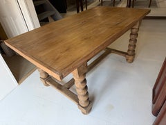 Table en chêne clair et hêtre avec pieds tournés en forme de bobine