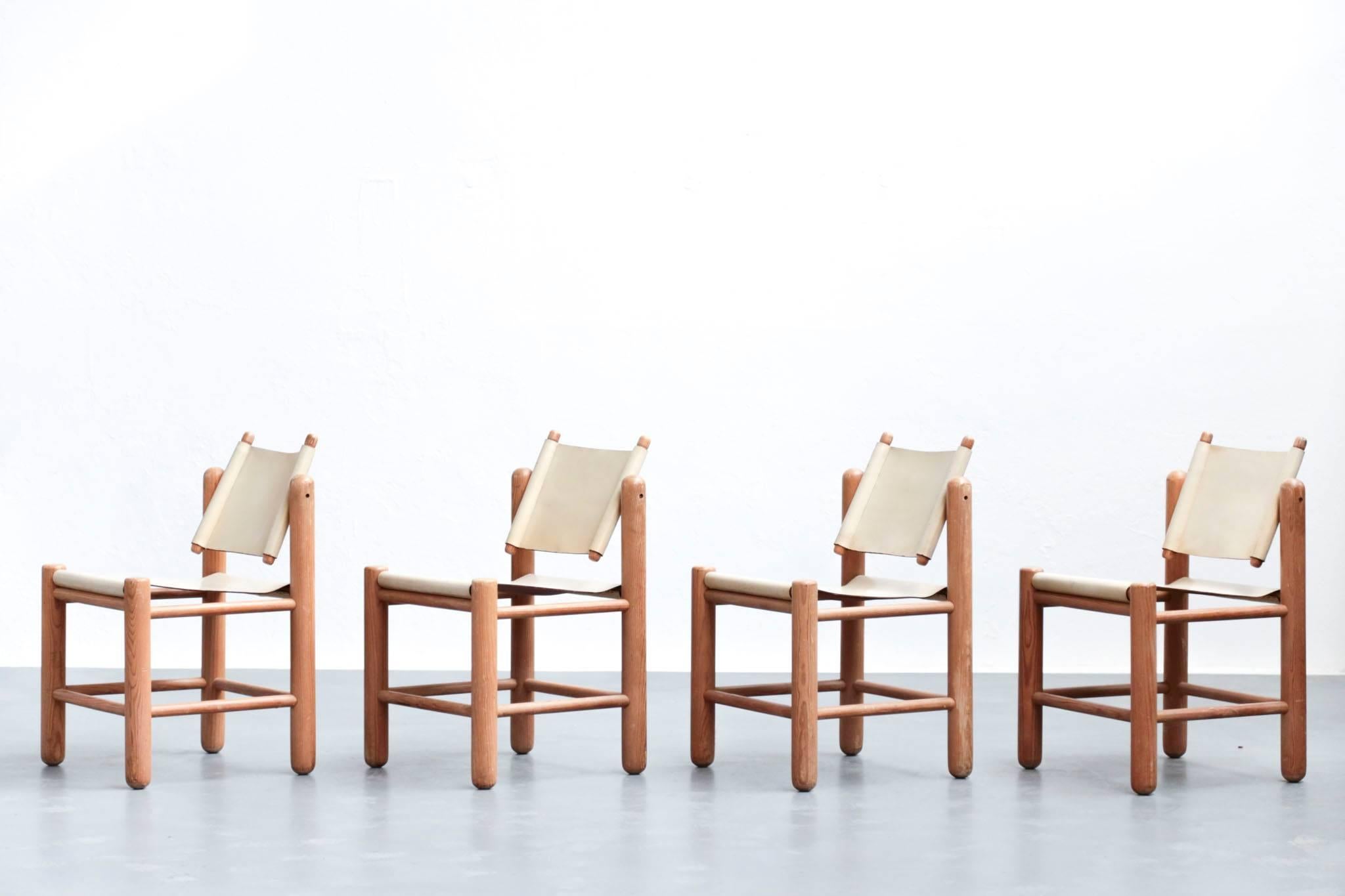 Set of Four Ash and Leather Chairs, French Midcentury 1960s, Pierre Chapo Style In Good Condition In Lyon, FR