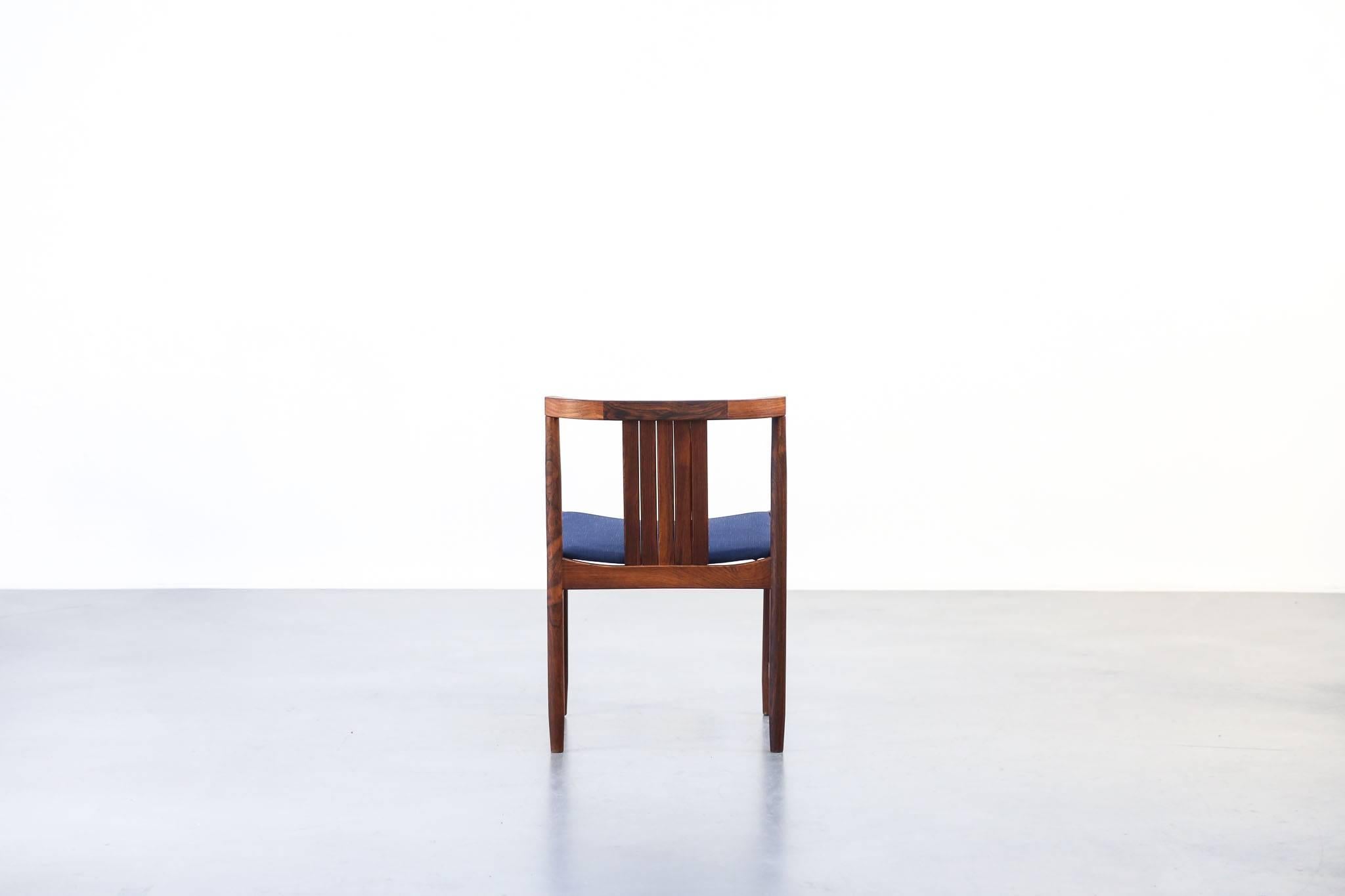 Ensemble de quatre chaises de salle à manger attribuées à Illum Wikkelsø en bois de rose en vente 1