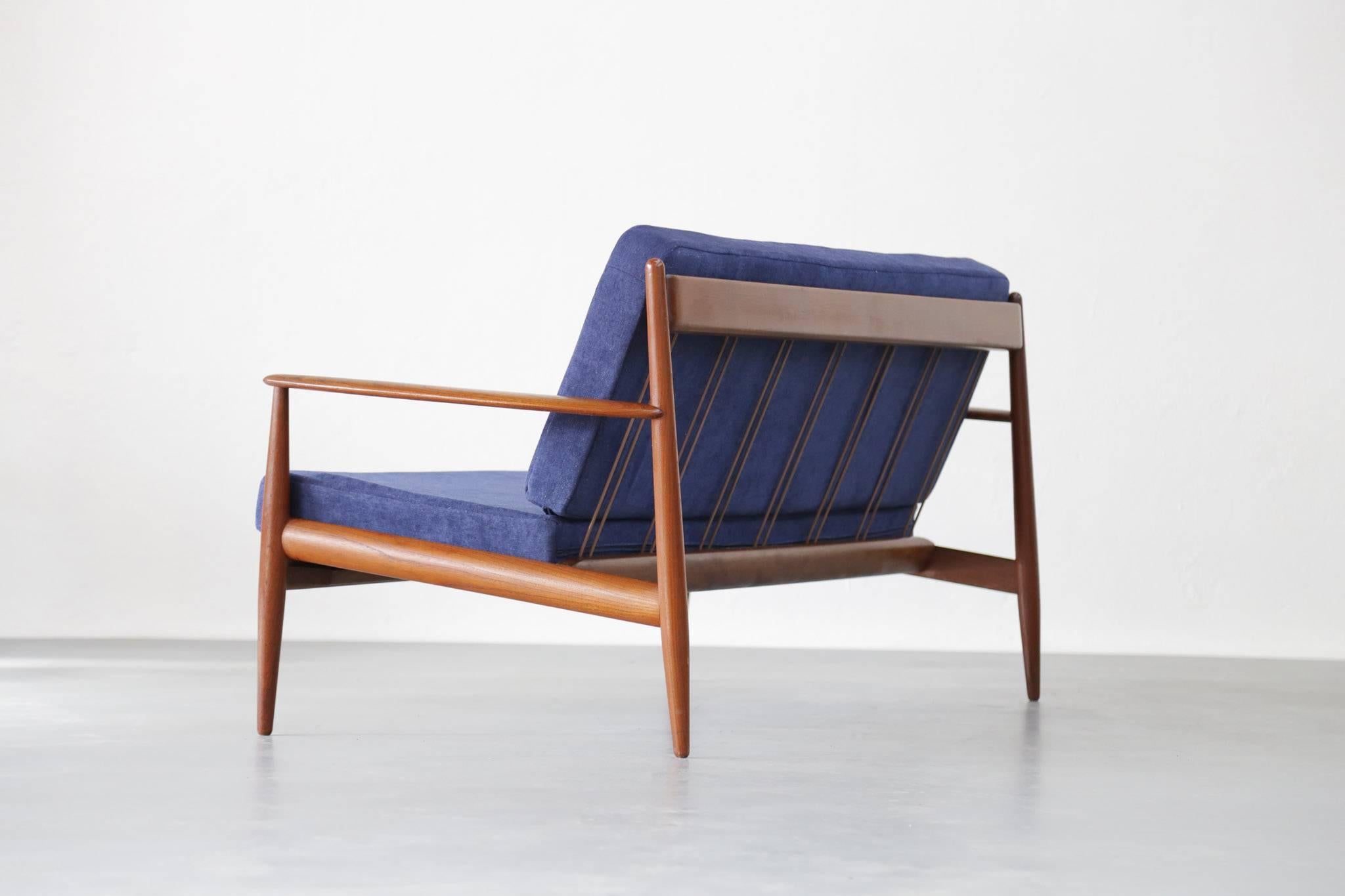 Modern Grete Jalk Danish Sofa, France and Son Freshly Reupholstered For Sale 2