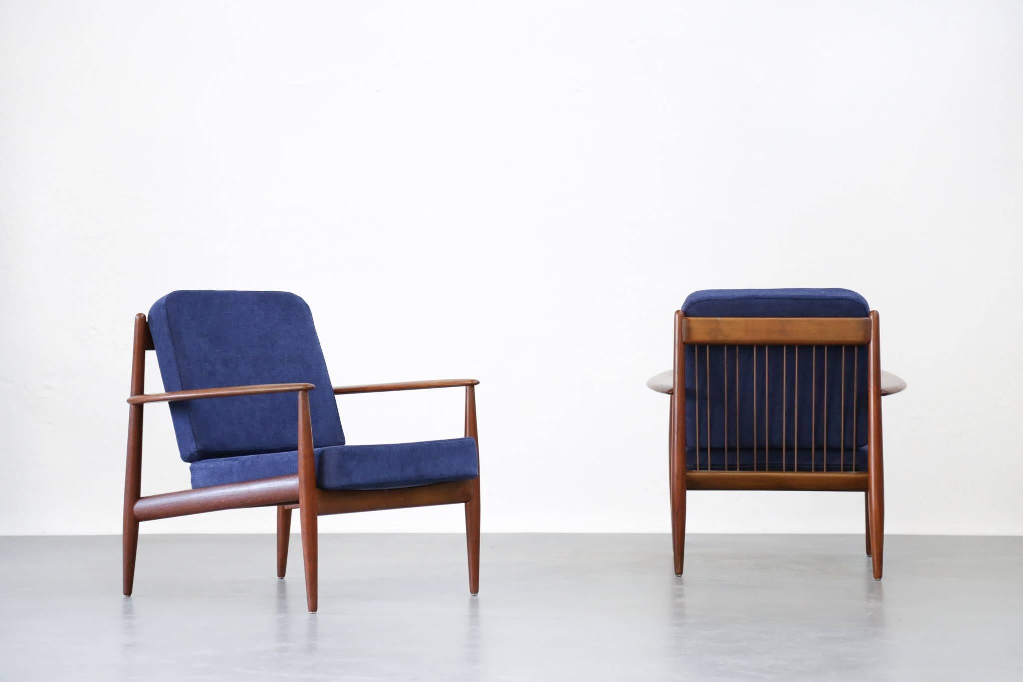 Scandinavian Modern Pair of Lounge Chairs Grete Jalk Danish Teak