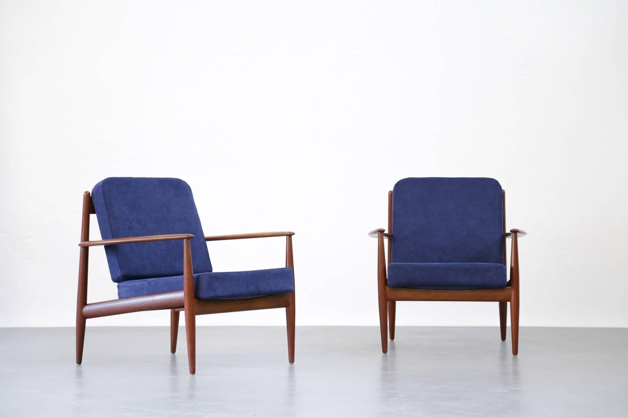 20th Century Pair of Lounge Chairs Grete Jalk Danish Teak