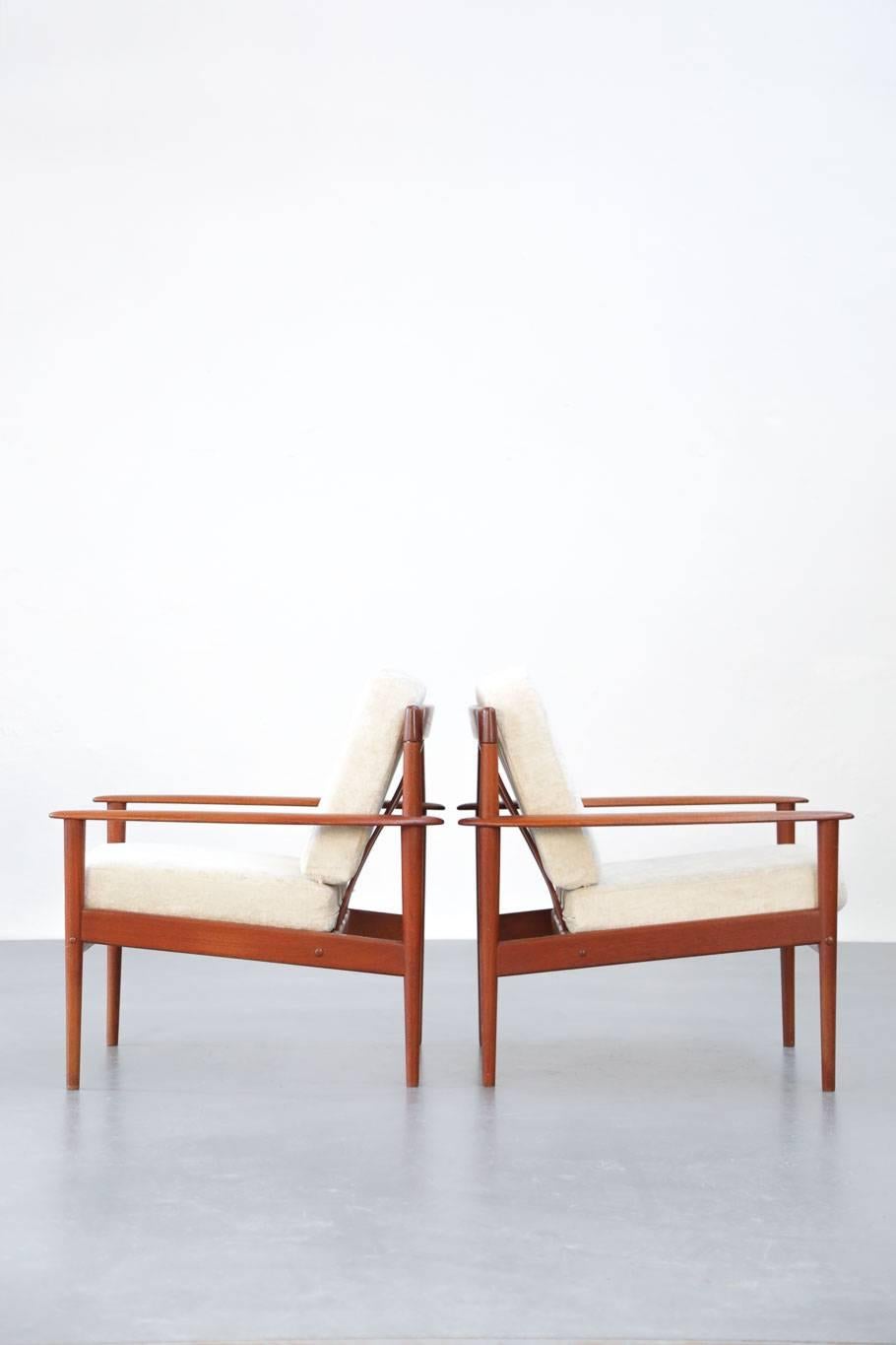 Pair of Lounge Chairs Grete Jalk Danish Teak, 1960s In Excellent Condition For Sale In Lyon, FR