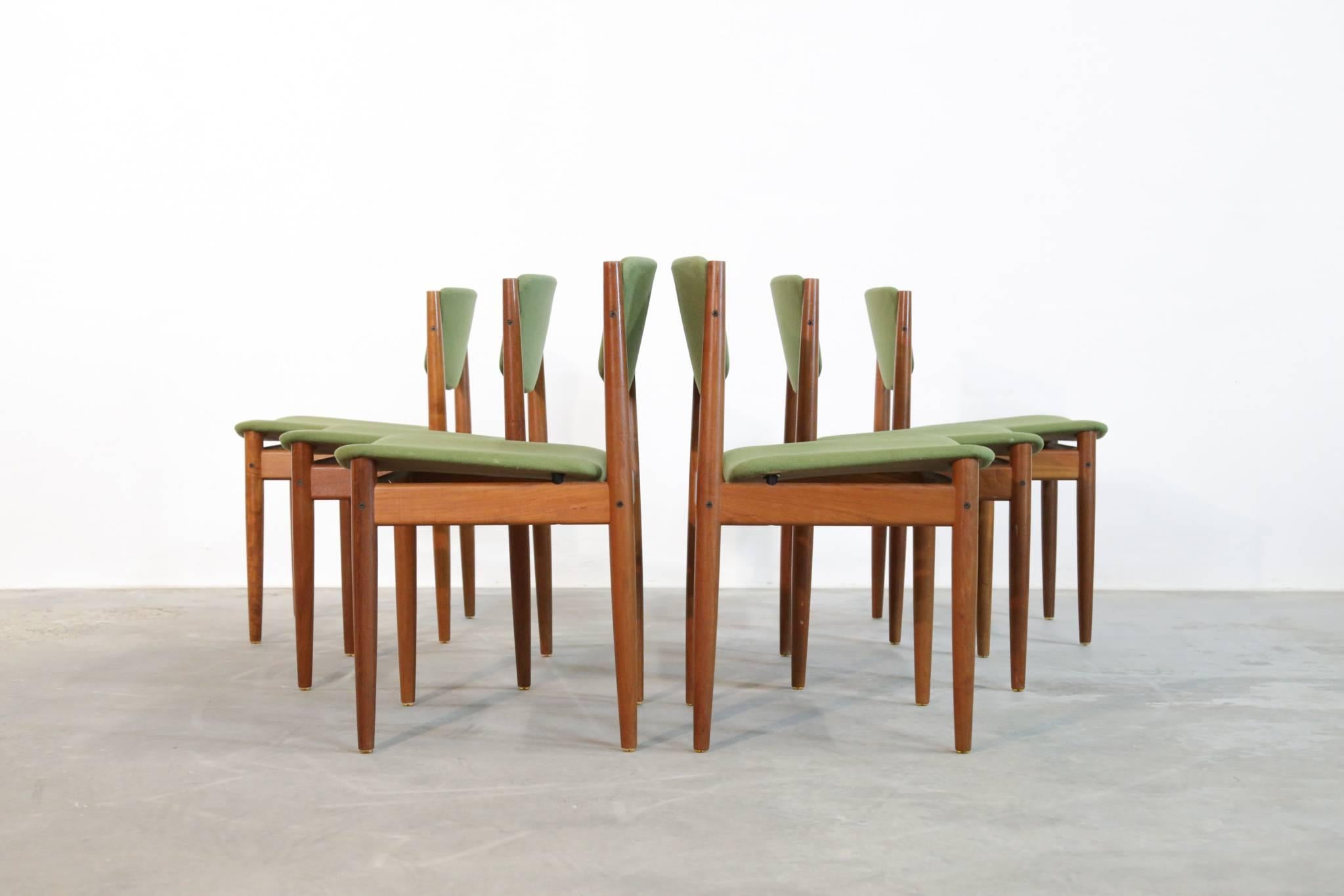 Sechser-Set Finn Juhl-Stühle aus Teakholz, Modell 197, Skandinavisch (Stoff) im Angebot
