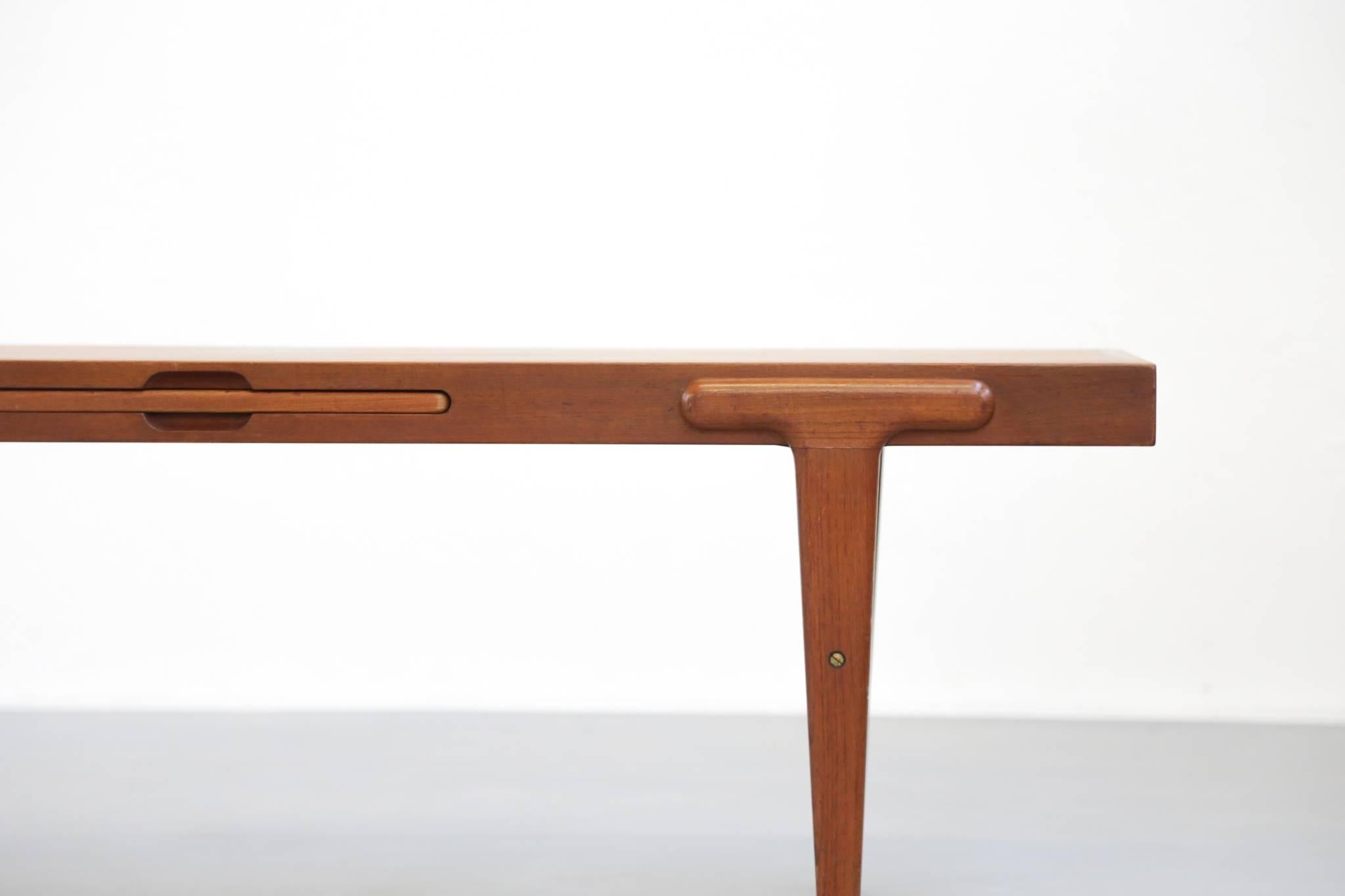 Grande table basse ou table de canapé Johannes Andersen Excellent état - En vente à Lyon, FR