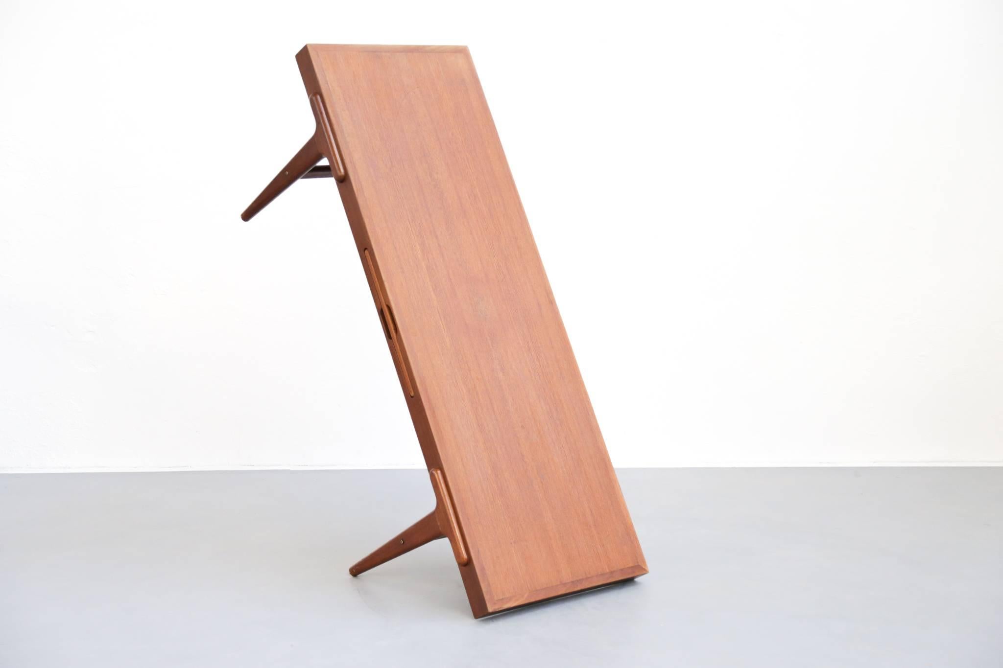 Grande table basse ou table de canapé Johannes Andersen en vente 4