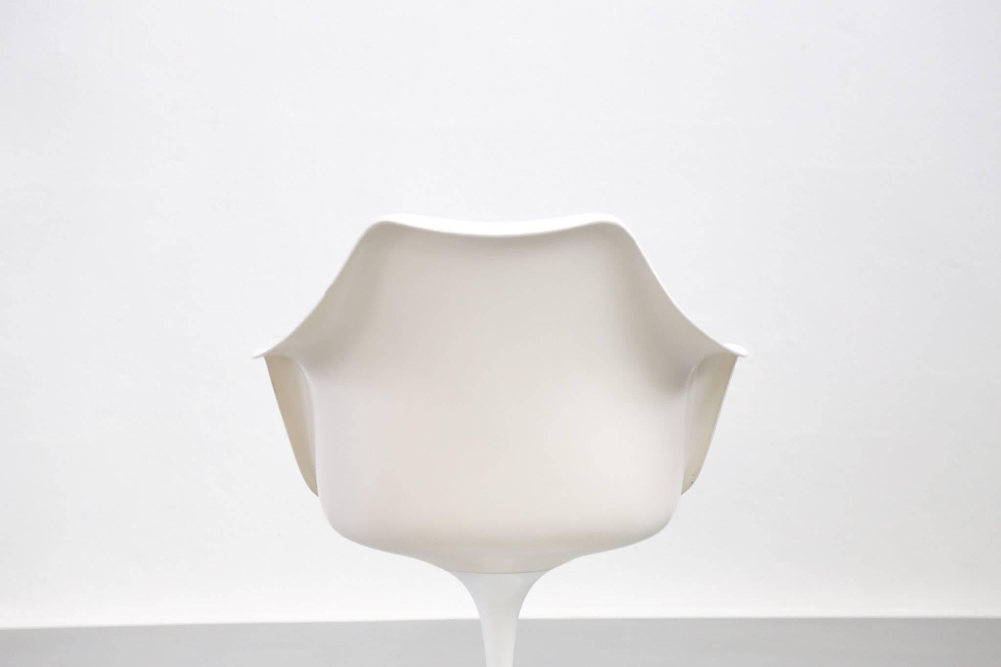 Tulip Armchair by Eero Saarinen, Knoll International In Good Condition In Lyon, FR