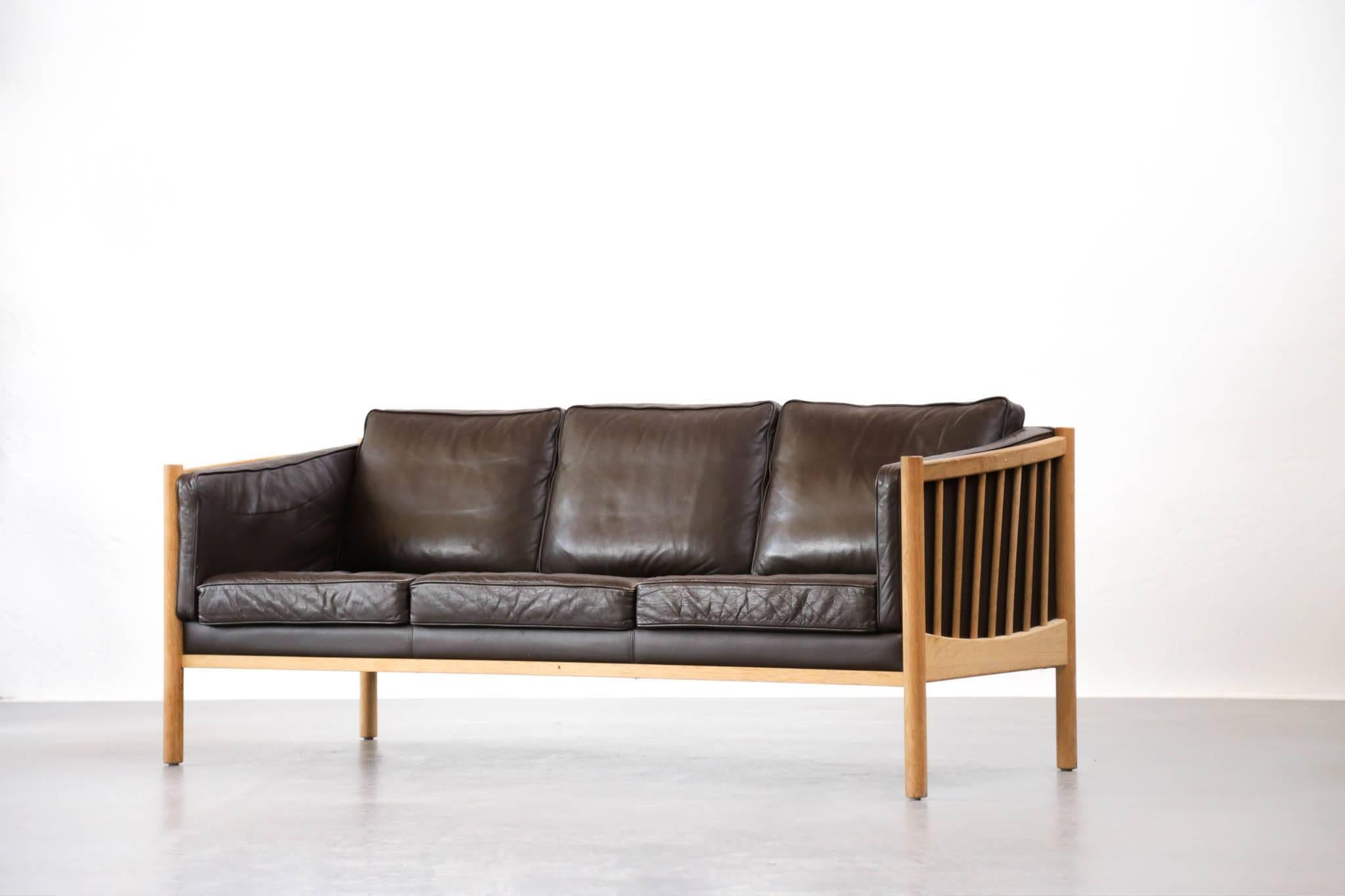 scandinavian sofa leather