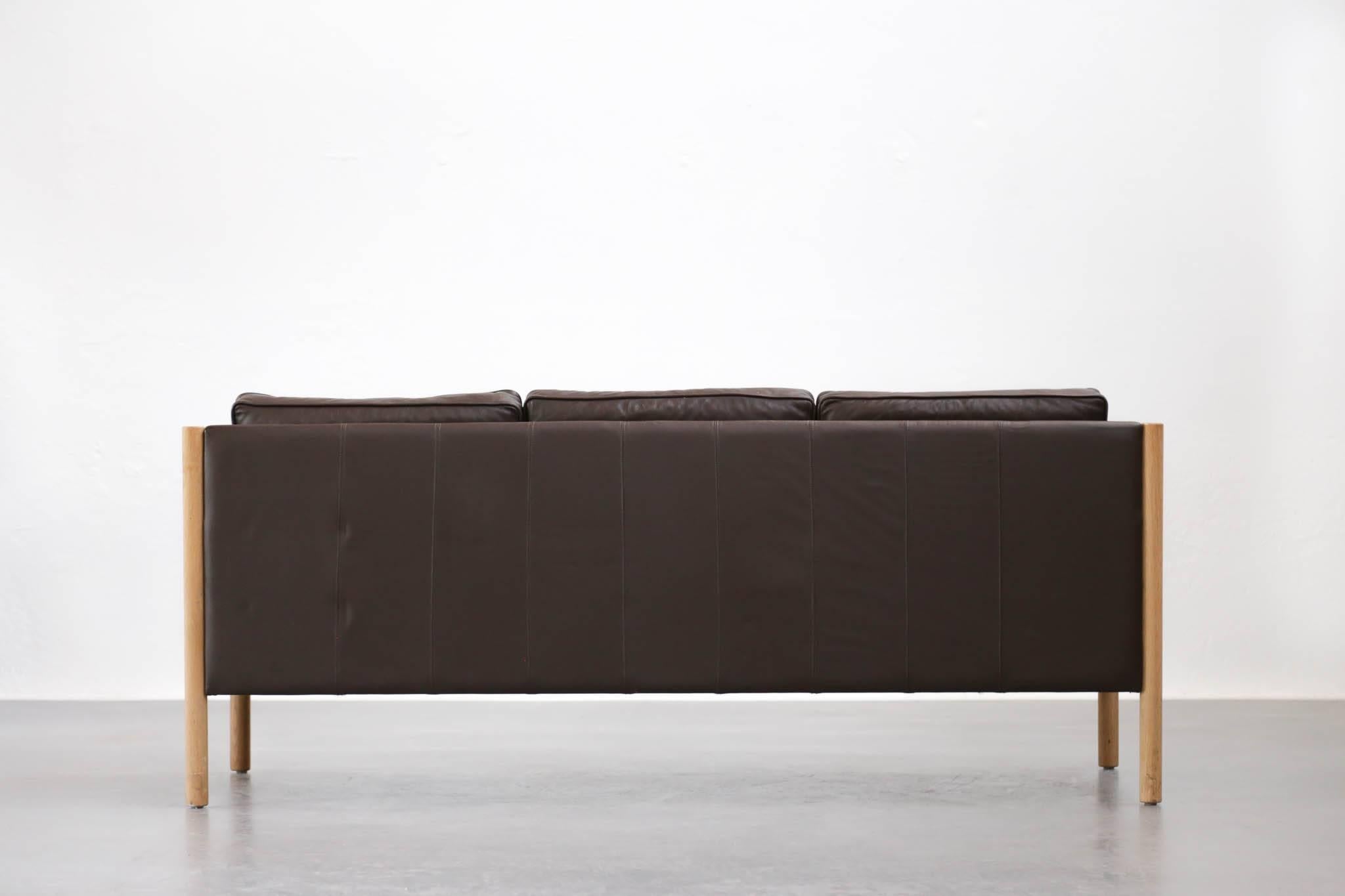Scandinavian Sofa Brown Leather and Oak, 1970s 3