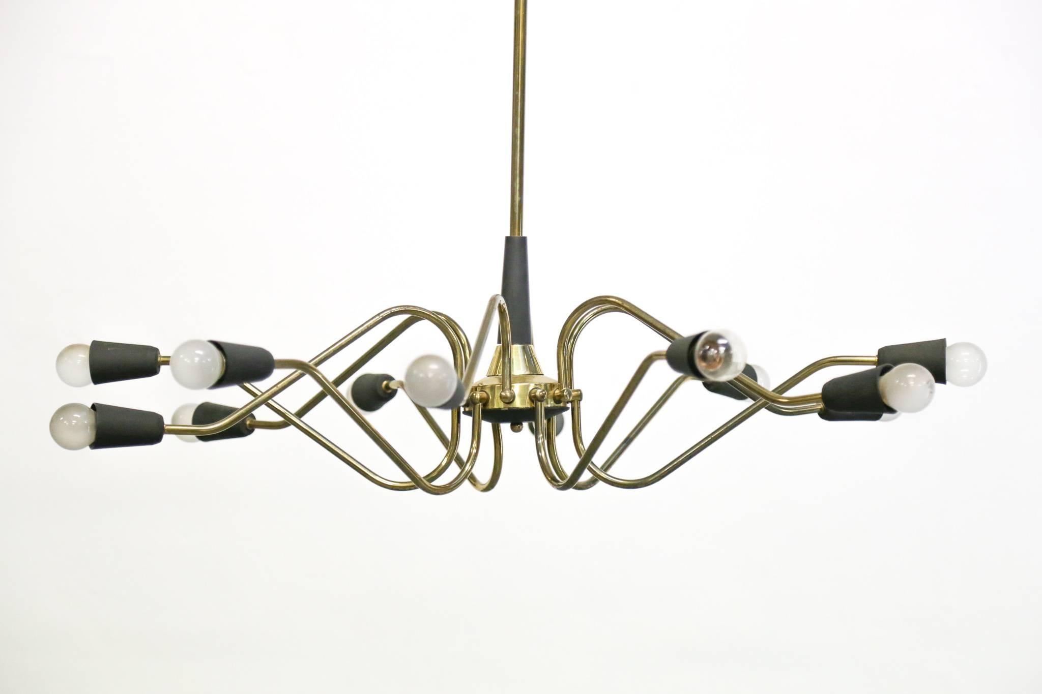 Italian Chandelier in the Style of Stilnovo, 1960s In Good Condition In Lyon, FR