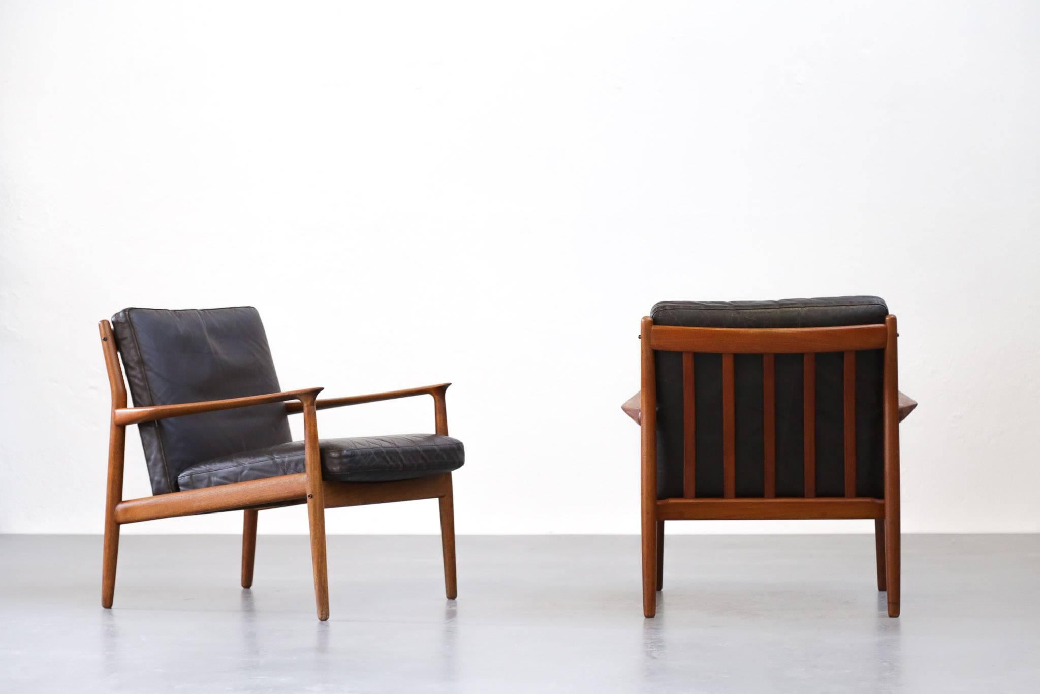 Pair of Grete Jalk Leather Armchairs for Glostrup 4