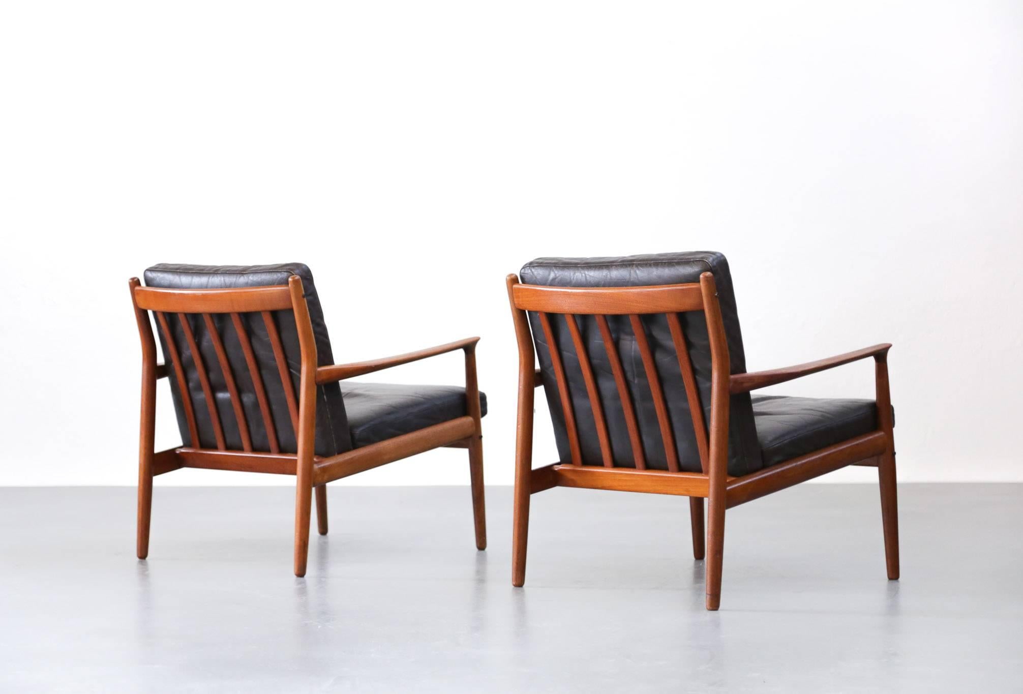 20th Century Pair of Grete Jalk Leather Armchairs for Glostrup