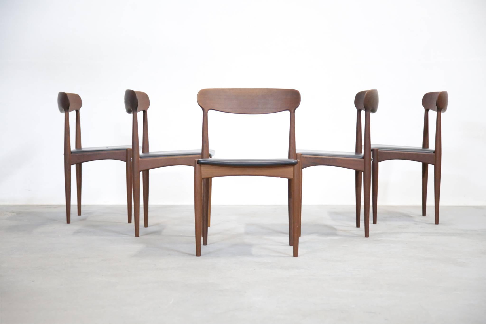 Set of Five Danish Chairs, Johannes Andersen 2