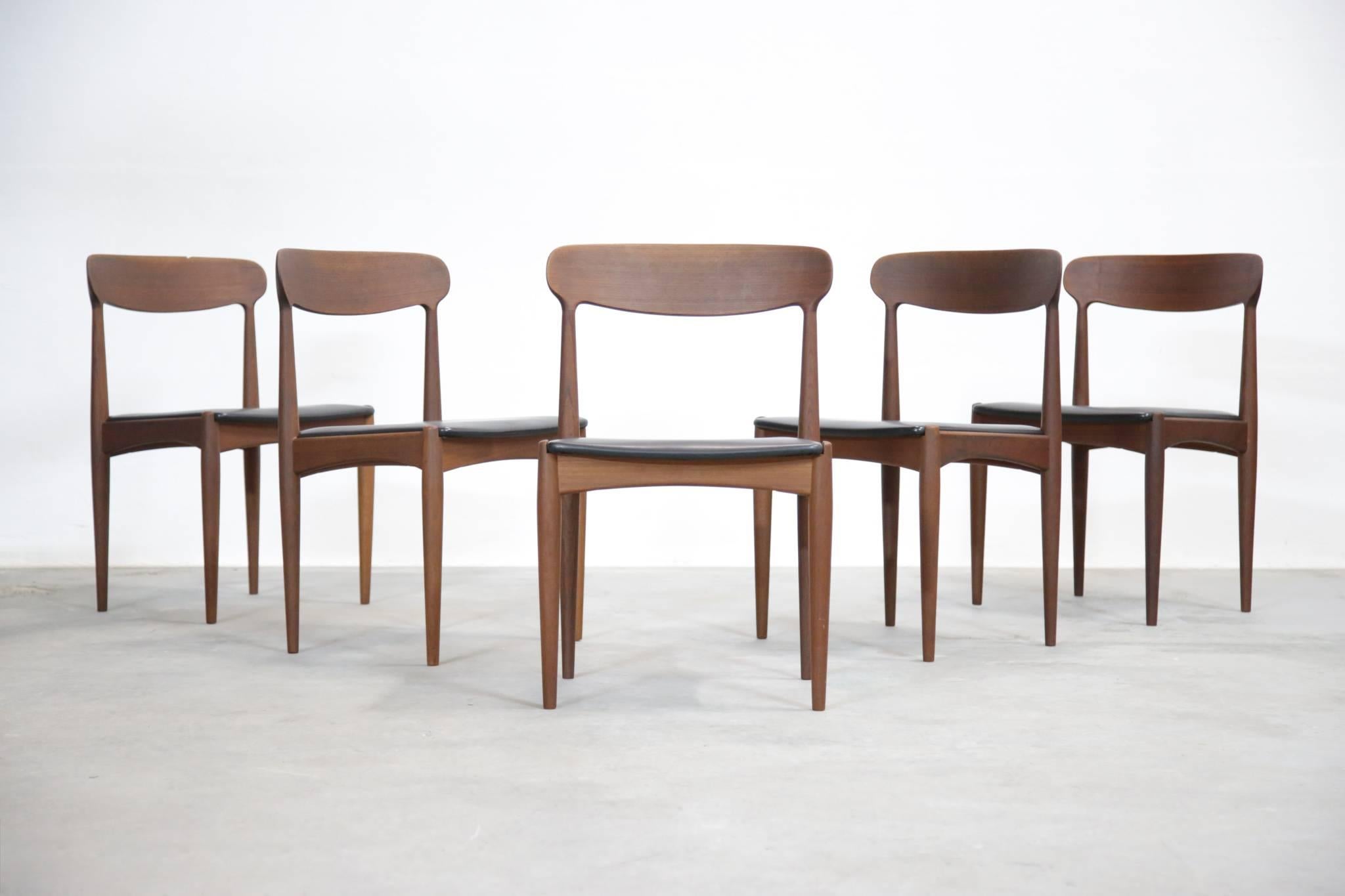 Set of Five Danish Chairs, Johannes Andersen 1