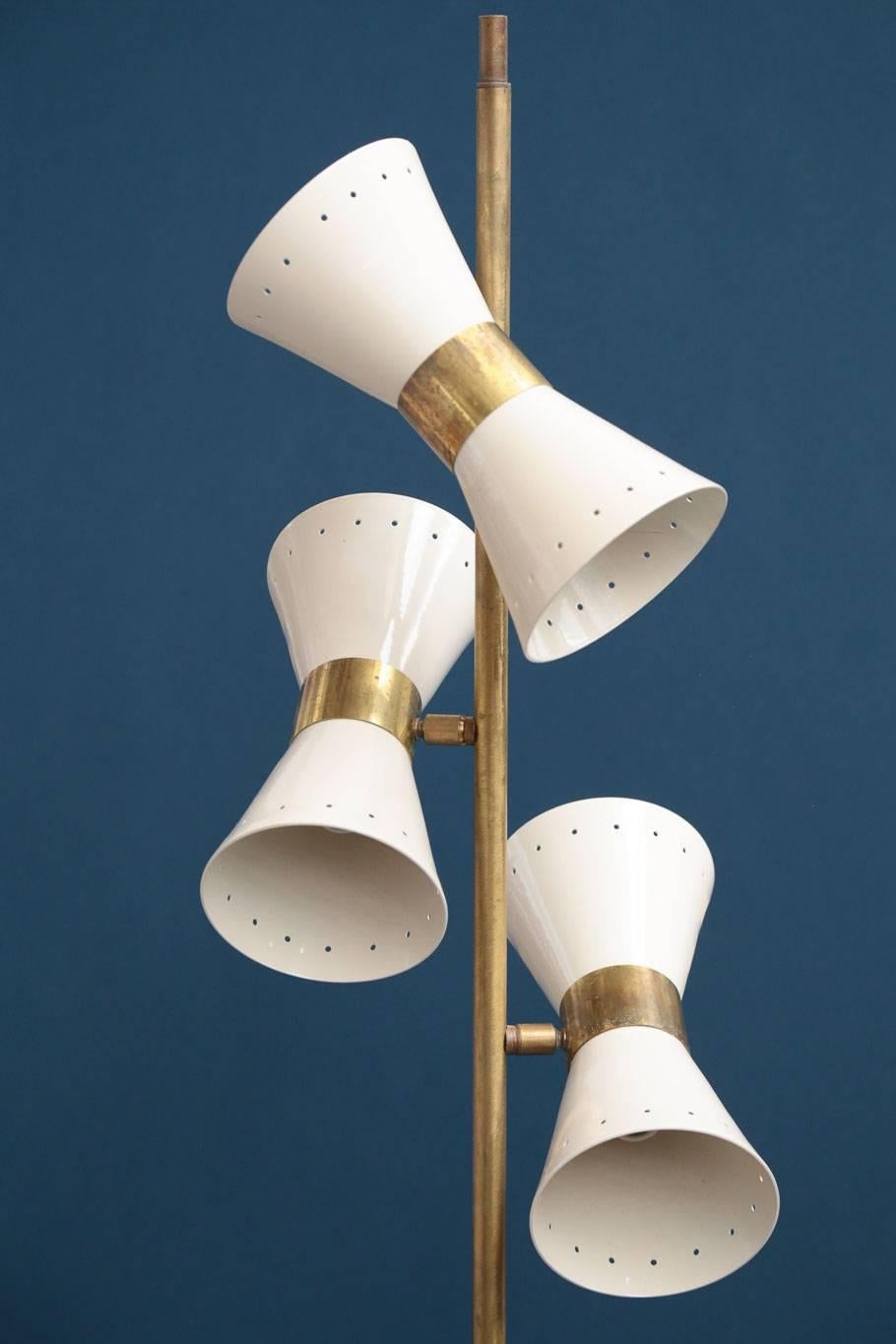 Italian Brass Floor Lamp Three Spotlight In Excellent Condition In Lyon, FR